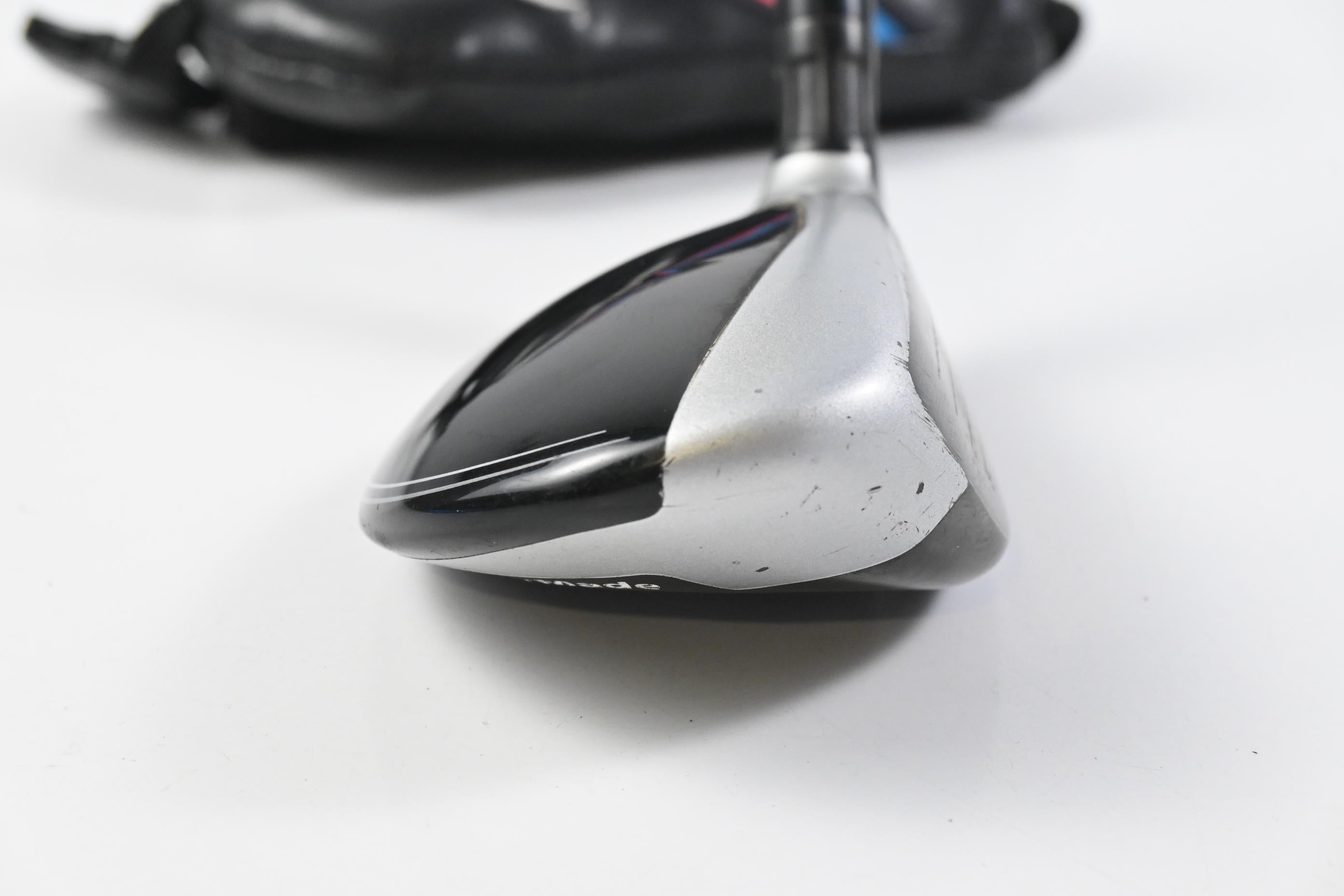 Taylormade M4 #4 Hybrid / 22 Degree / Stiff Flex Fujikura Atmos Red 7 Shaft