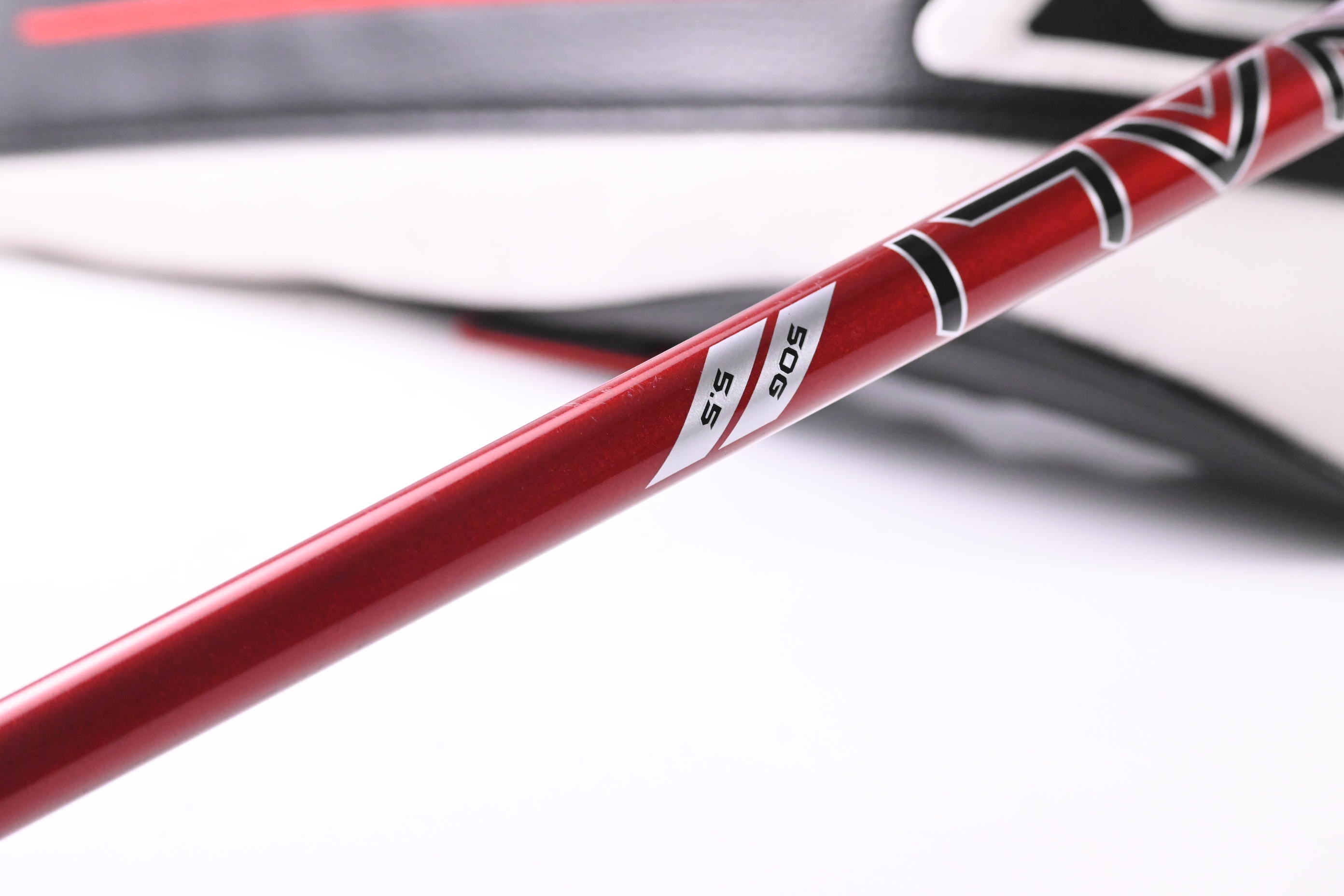 Titleist GT2 Driver / 11 Degree / Regular Flex Denali Red 50 Shaft