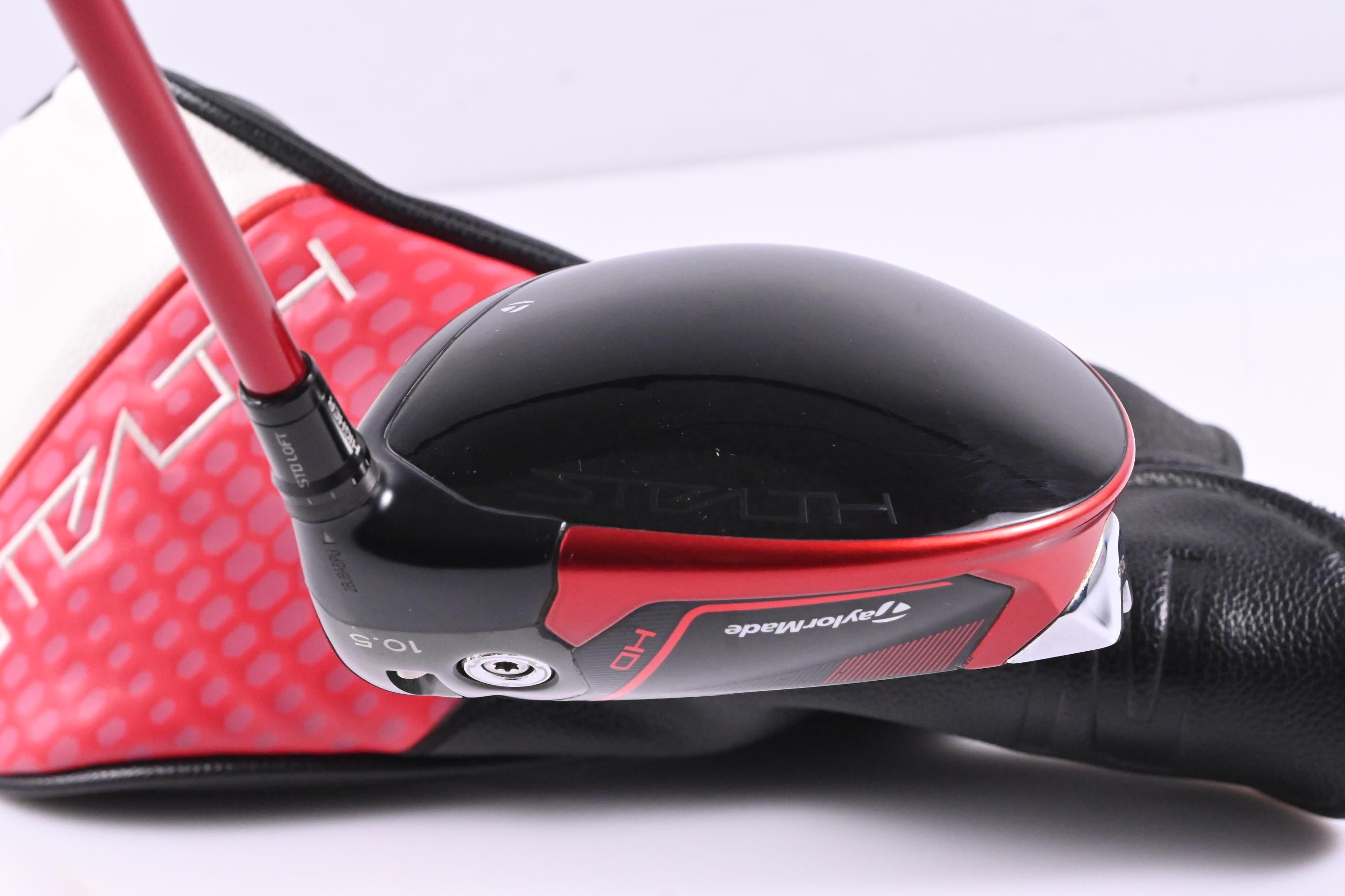 Taylormade Stealth 2 Driver / 10.5 Degree / Stiff Flex Fujikura NX 60 Shaft
