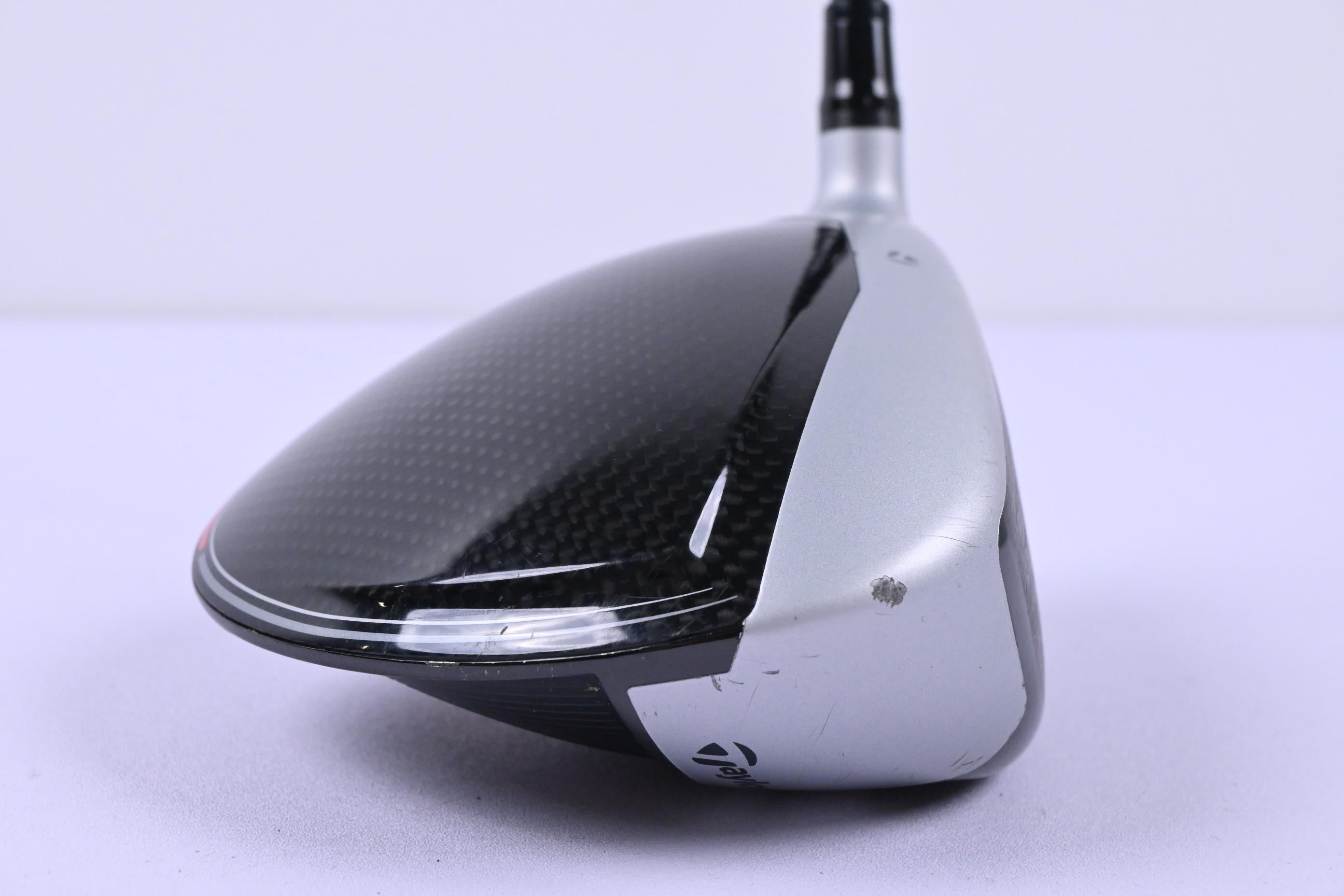 Taylormade M4 Driver / 10.5 Degree / Regular Flex Fujikura Atmos Red 5 Shaft