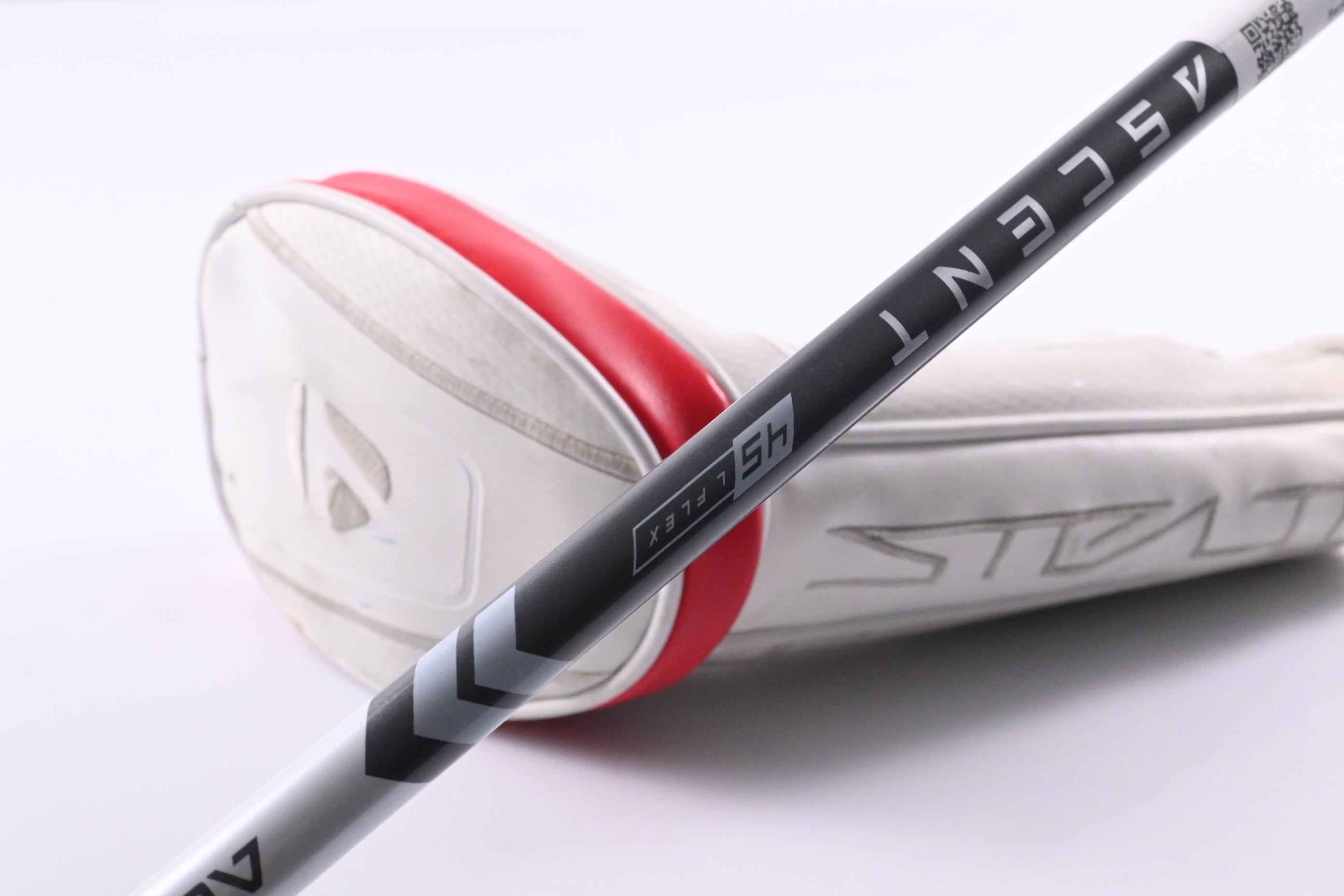 Ladies Taylormade Stealth HL #3 Wood / 16.5 Degree / Ladies Flex Aldila Ascent