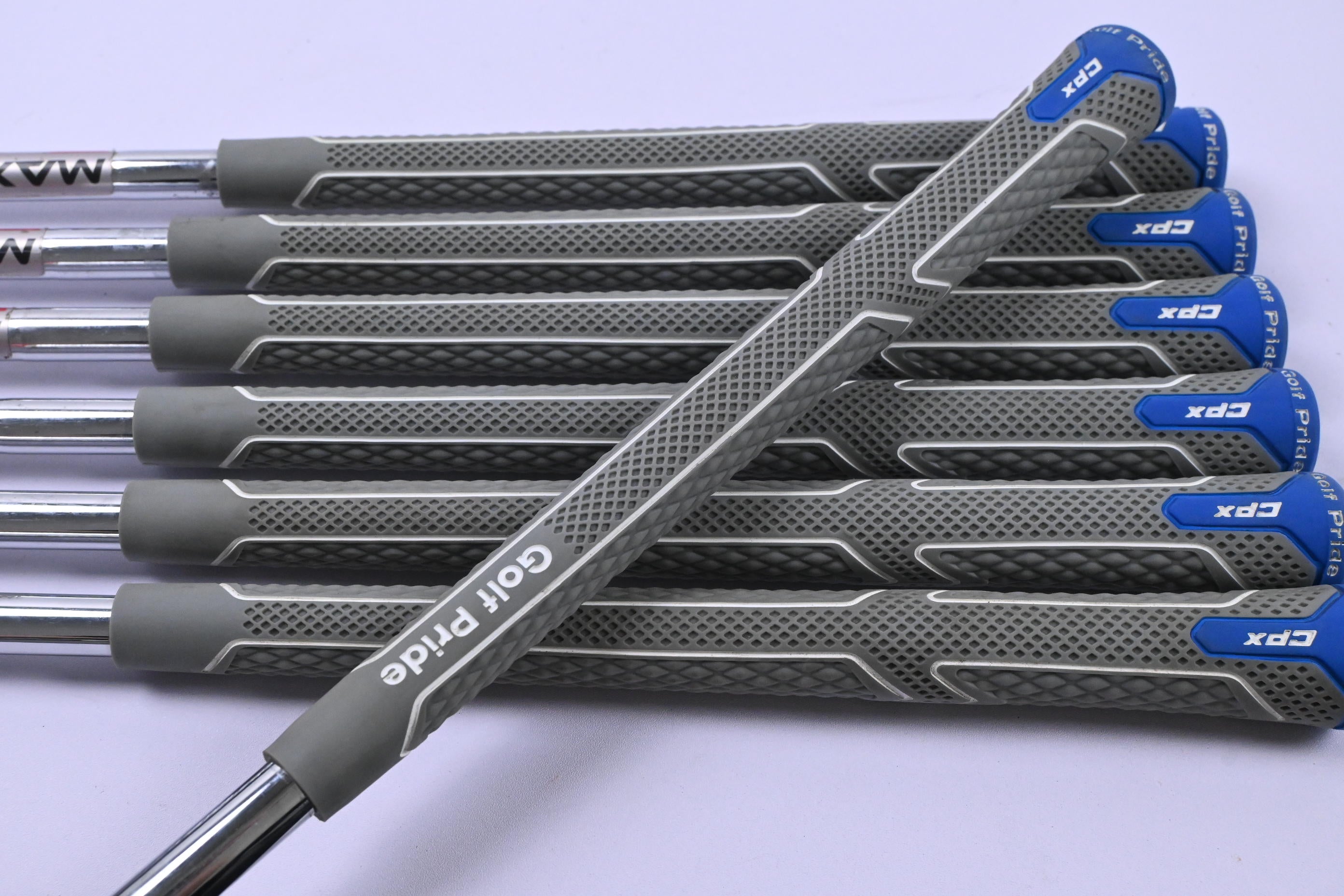 Taylormade M4 Irons / 5-PW+SW / Regular Flex KBS Max 85 Shafts