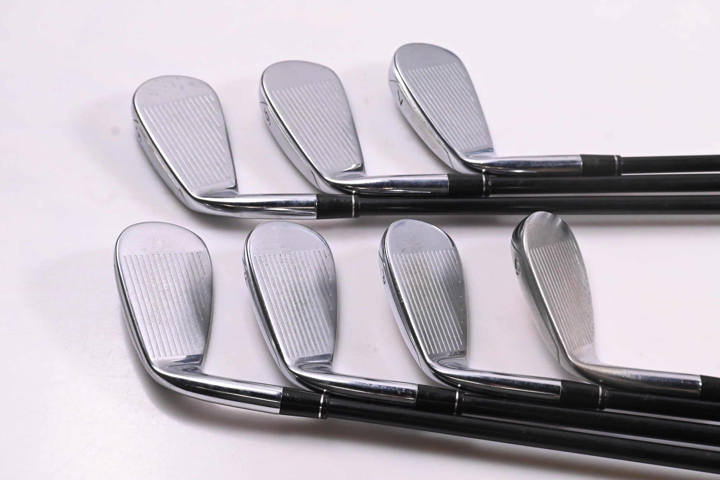 Taylormade R11 Irons / 5-PW+SW / Regular Flex Fujikura Motore 65 Shaft