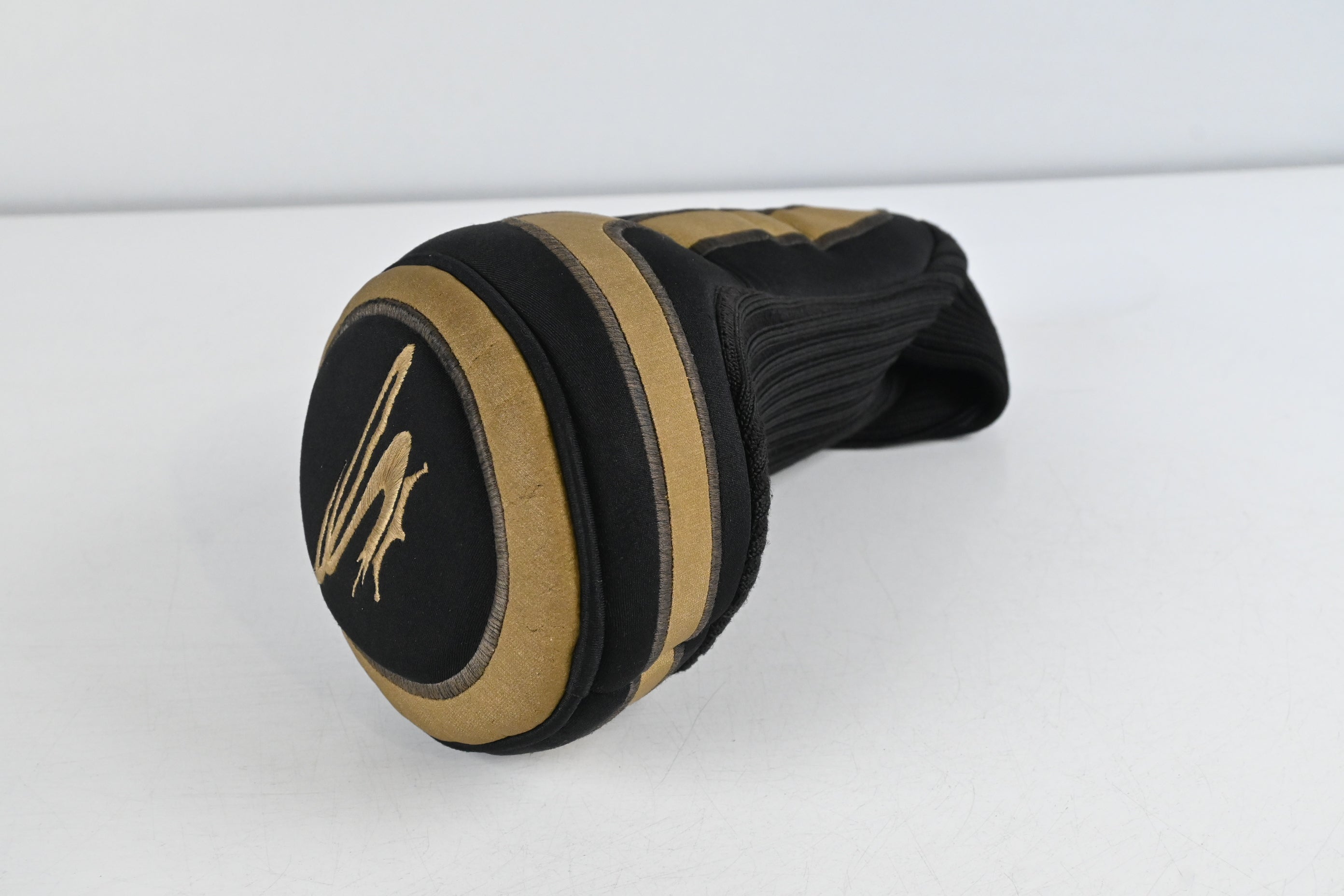 Cobra SZ Driver / 9 Degree / Stiff Flex Aldila HM Tour 60 Shaft