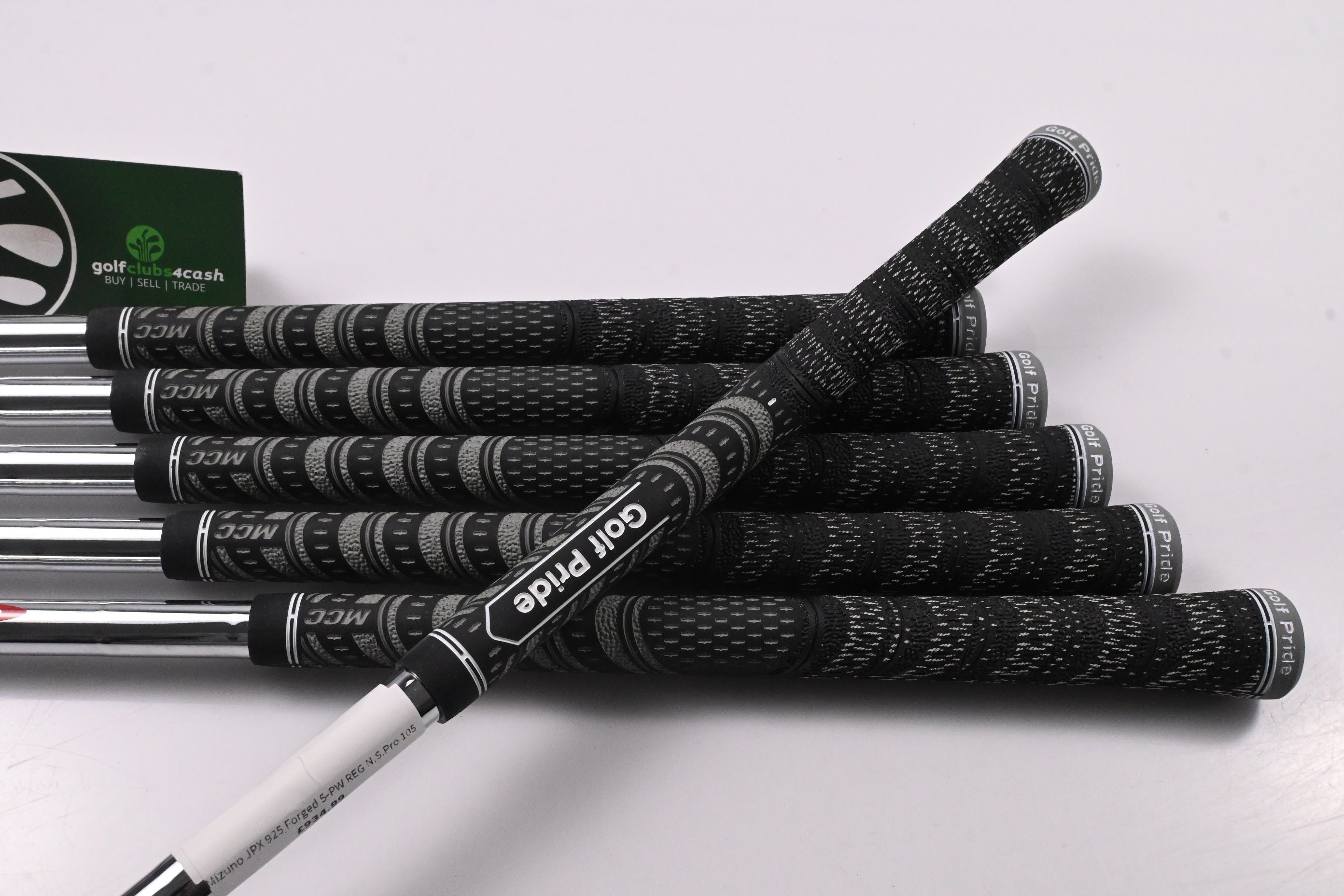 Mizuno JPX 925 Forged Irons / 5-PW / Regular Flex N.S.Pro Modus³ Tour 105 Shafts