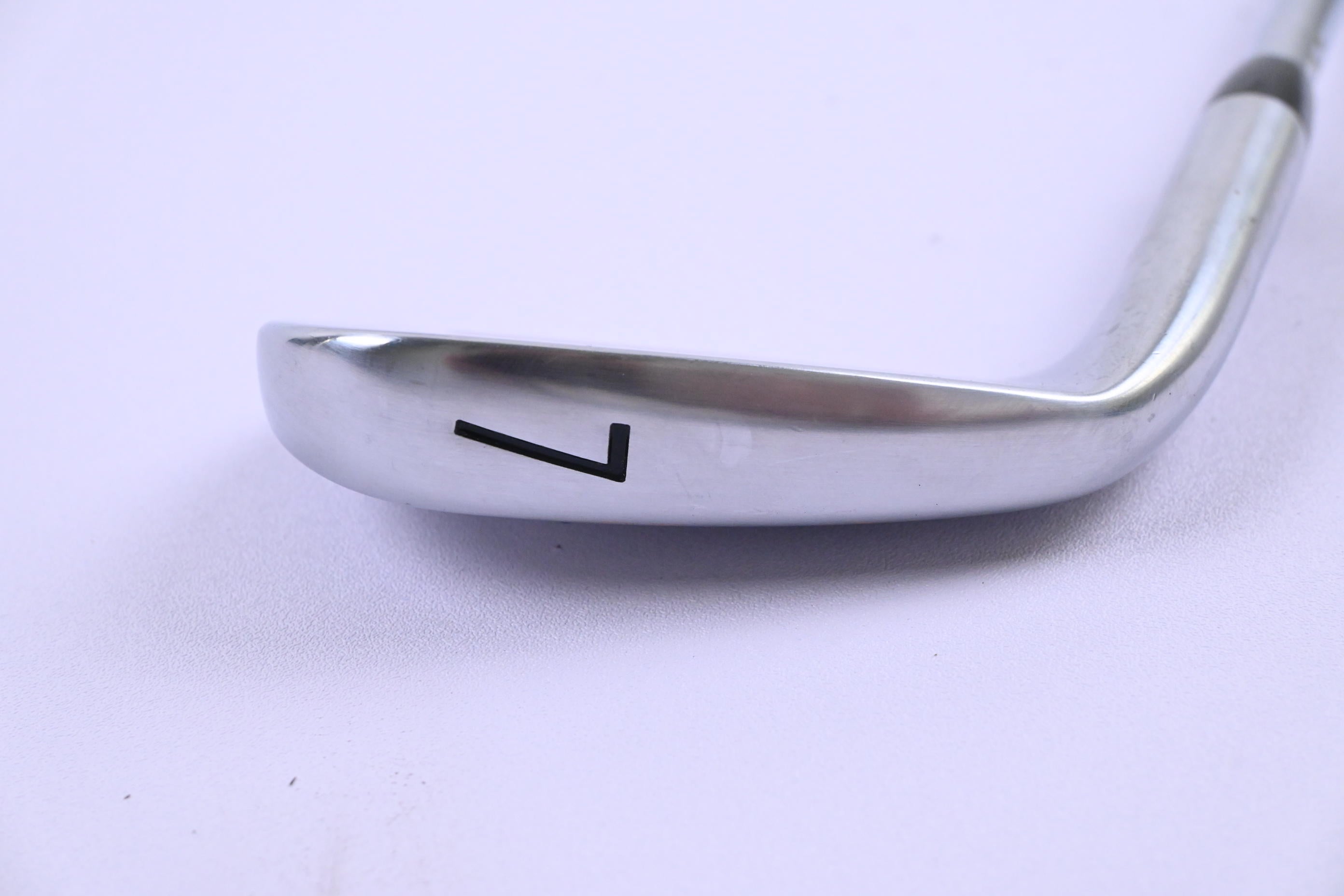 Titleist 620 MB #7 Iron / X-Flex Dynamic Gold X100 Shaft
