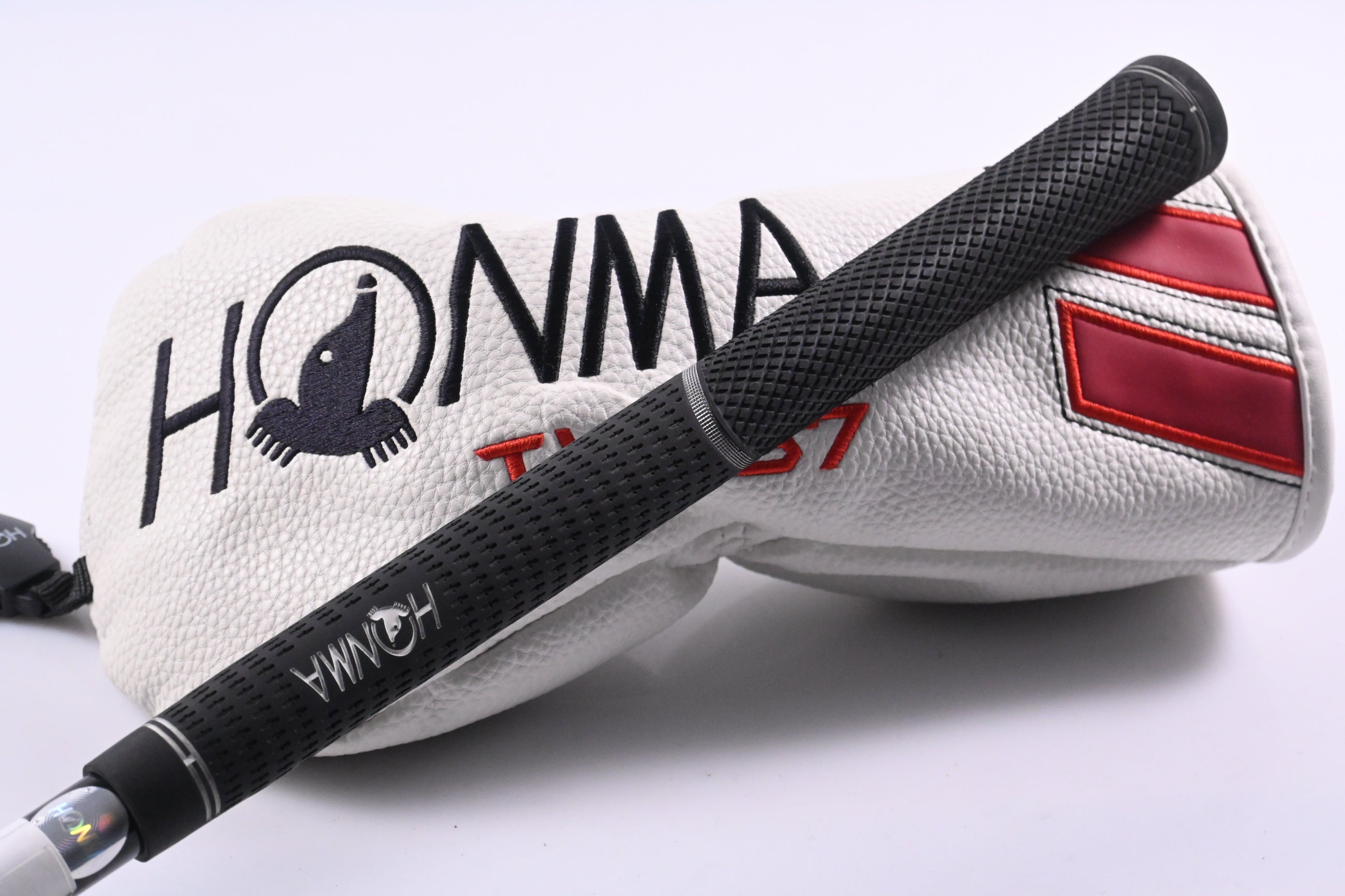 Honma TW 757 #5 Wood / 18 Degree / Regular Flex Wizard 50 Shaft