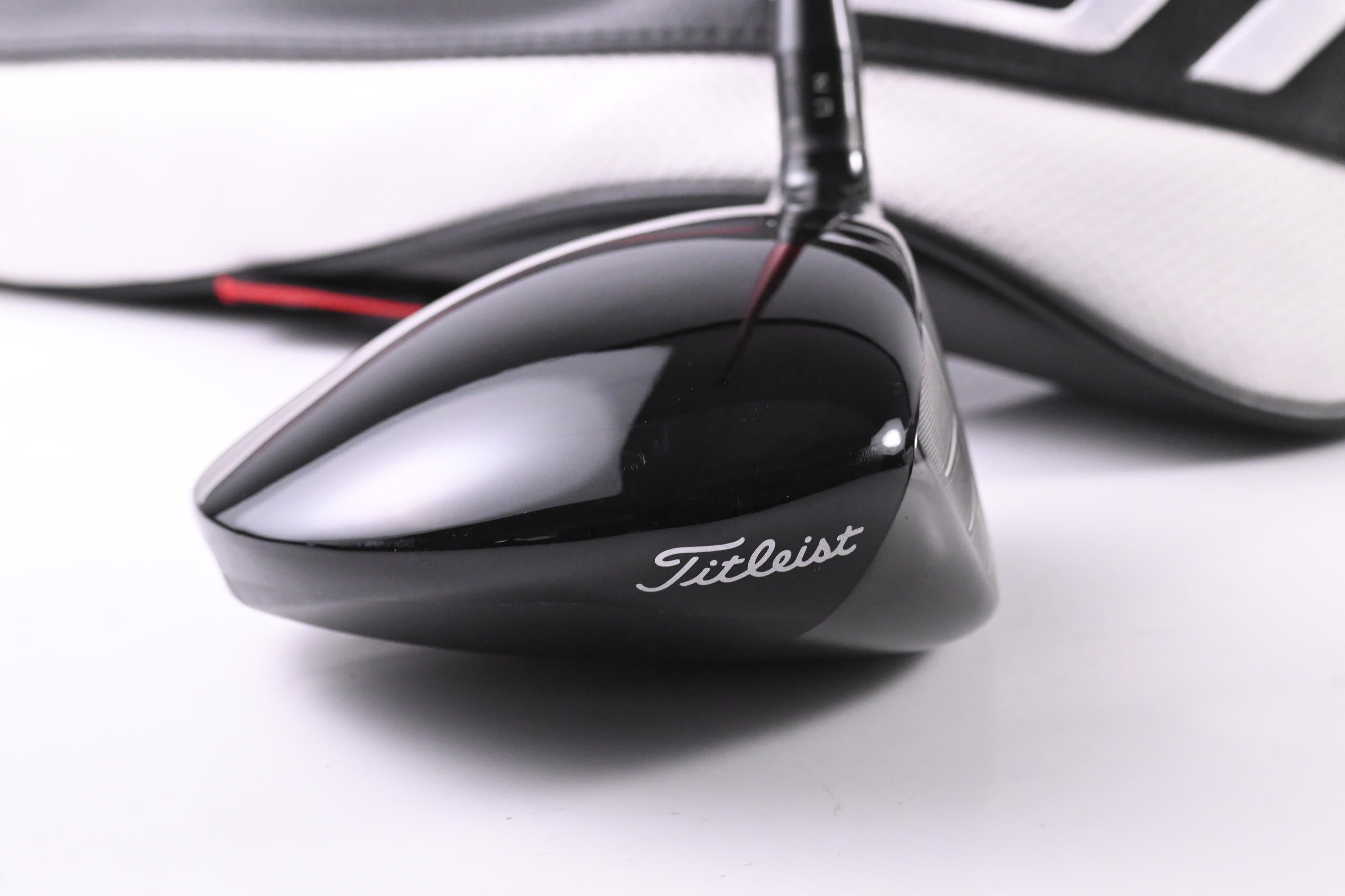 Titleist GT2 Driver / 11 Degree / Senior Flex Denali Red 50 Shaft