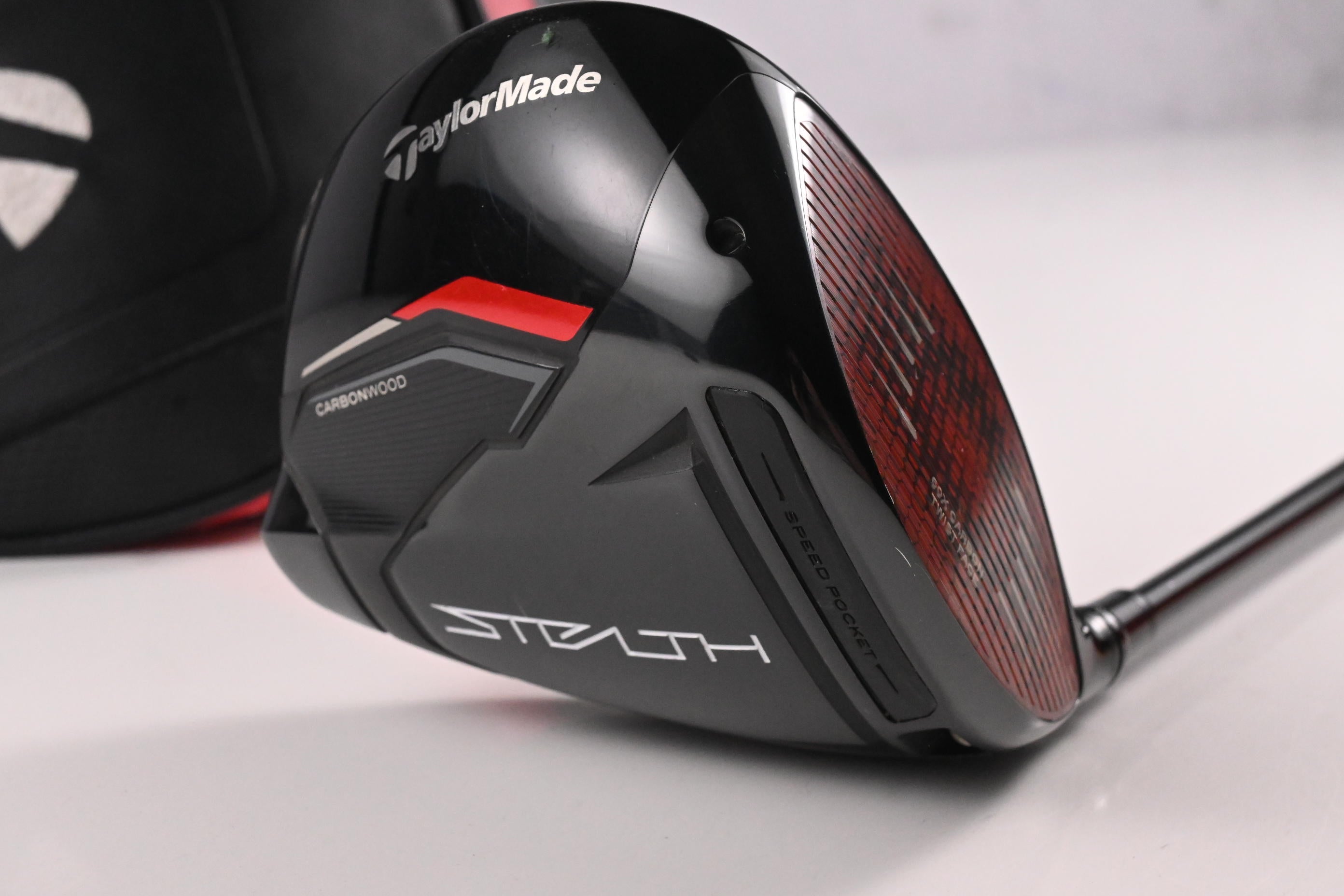Taylormade Stealth HD Driver / 10.5 Degree / Stiff Flex Kai'Li White 60 Shaft