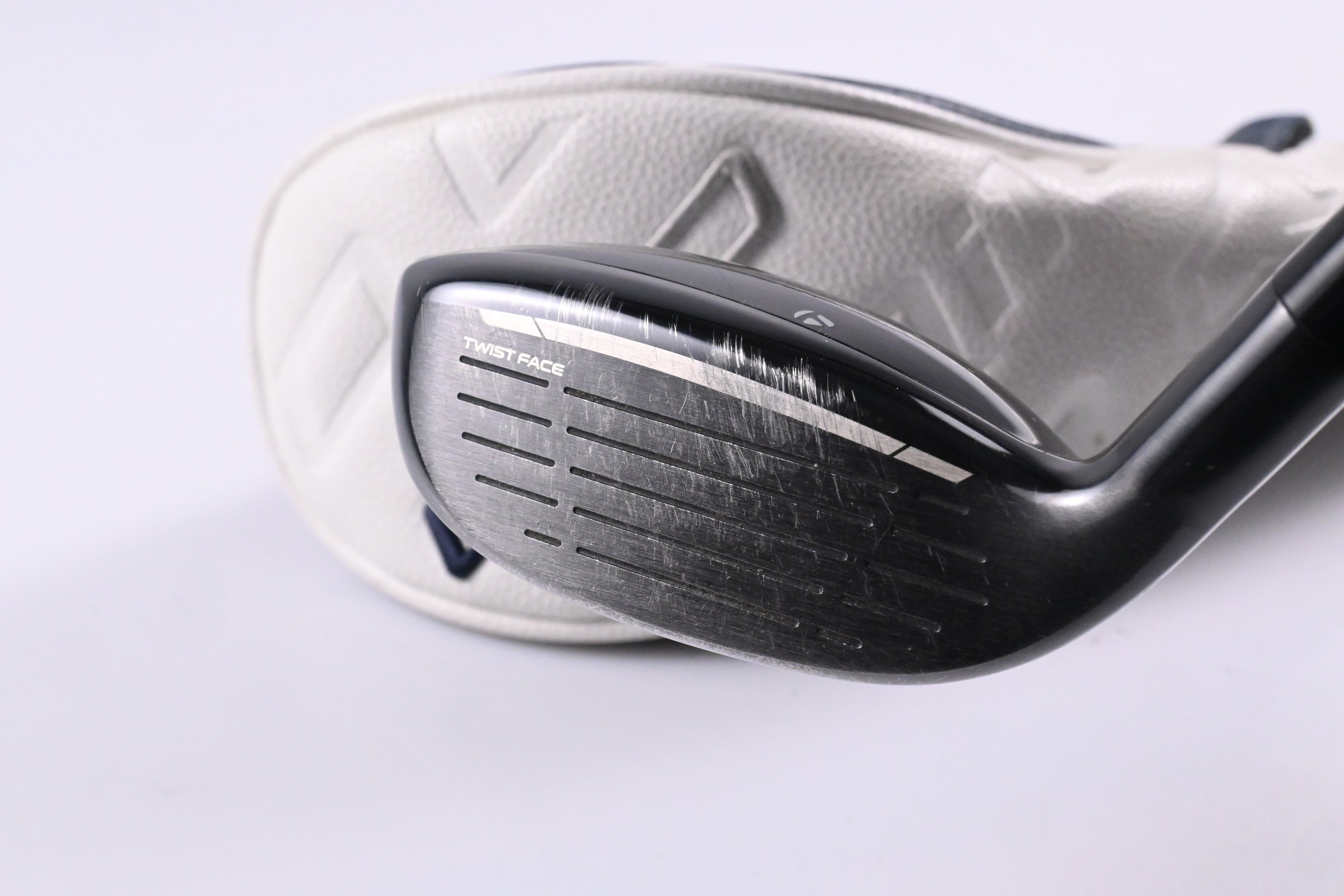 Taylormade Qi10 Max #3 Hybrid / 20 Degree / Regular Flex Speeder NX 50 Shaft