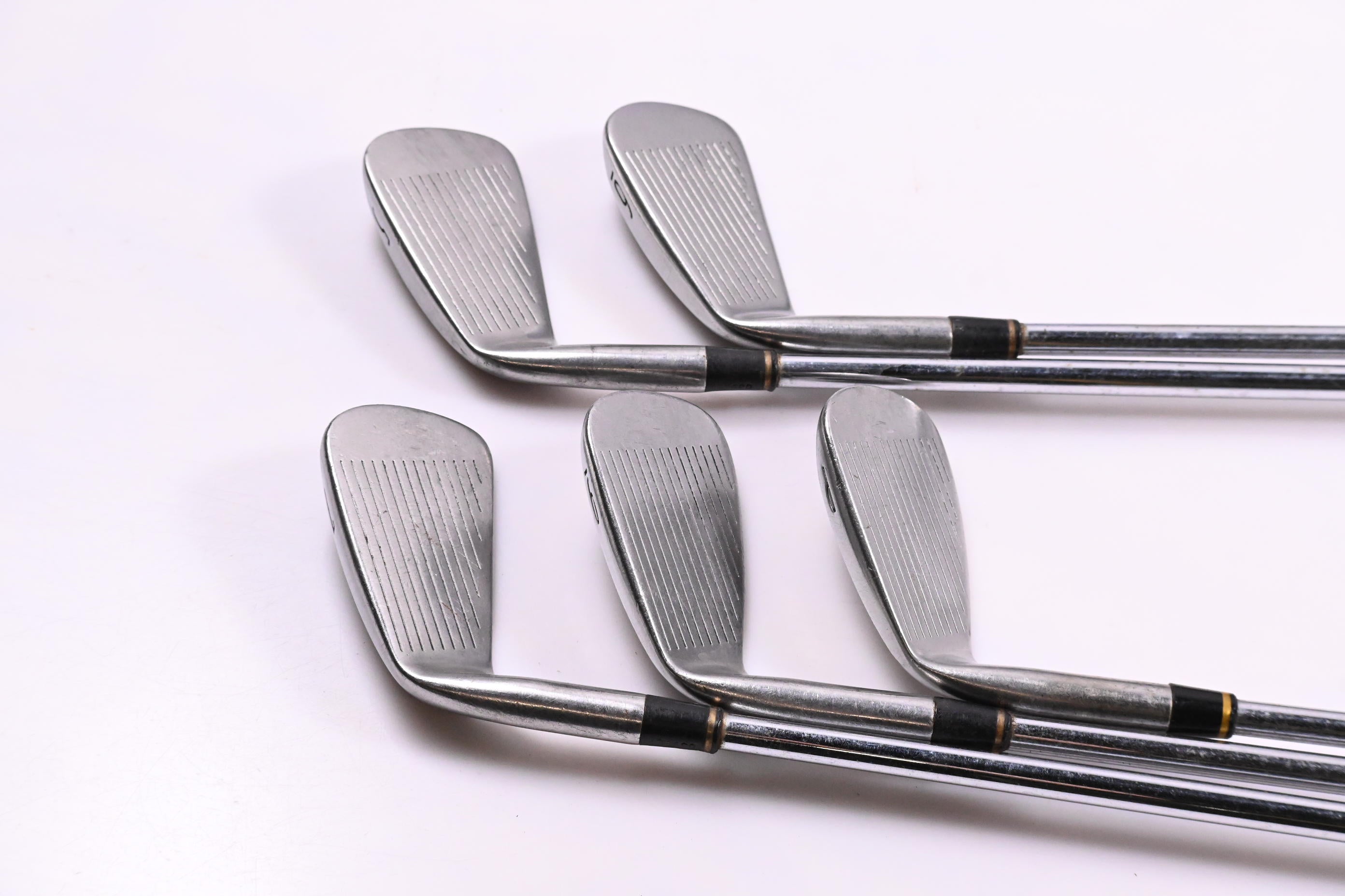 Titleist DCI 962 Irons / 5-PW / Regular Flex Dynamic Gold Shafts / No #8 Iron