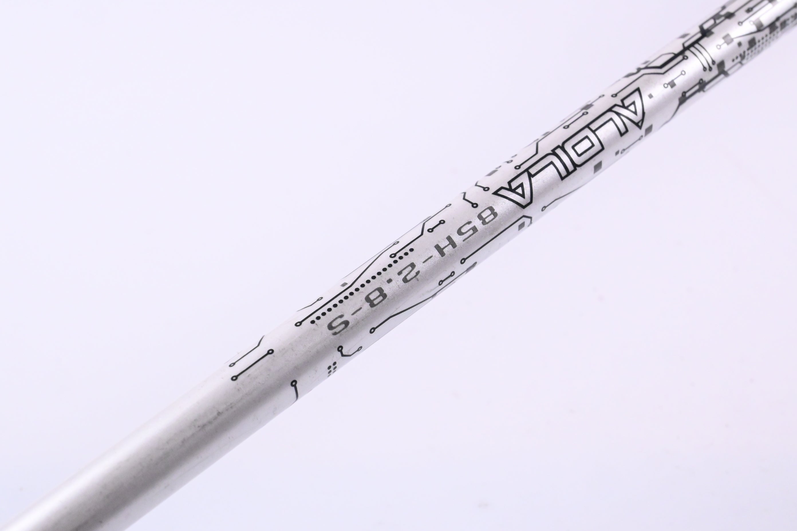 Titleist 915H #2 Hybrid / 18 Degree / Stiff Flex Aldila Rouge Silver 85 Shaft