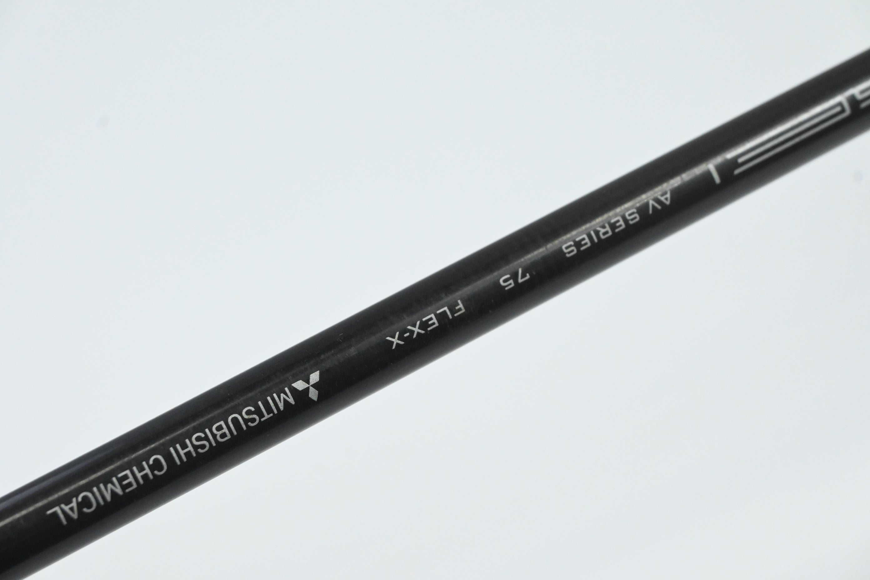 Cobra LTDx Driver / 10.5 Degree / X-Flex Tensei AV Raw White 75 Shaft