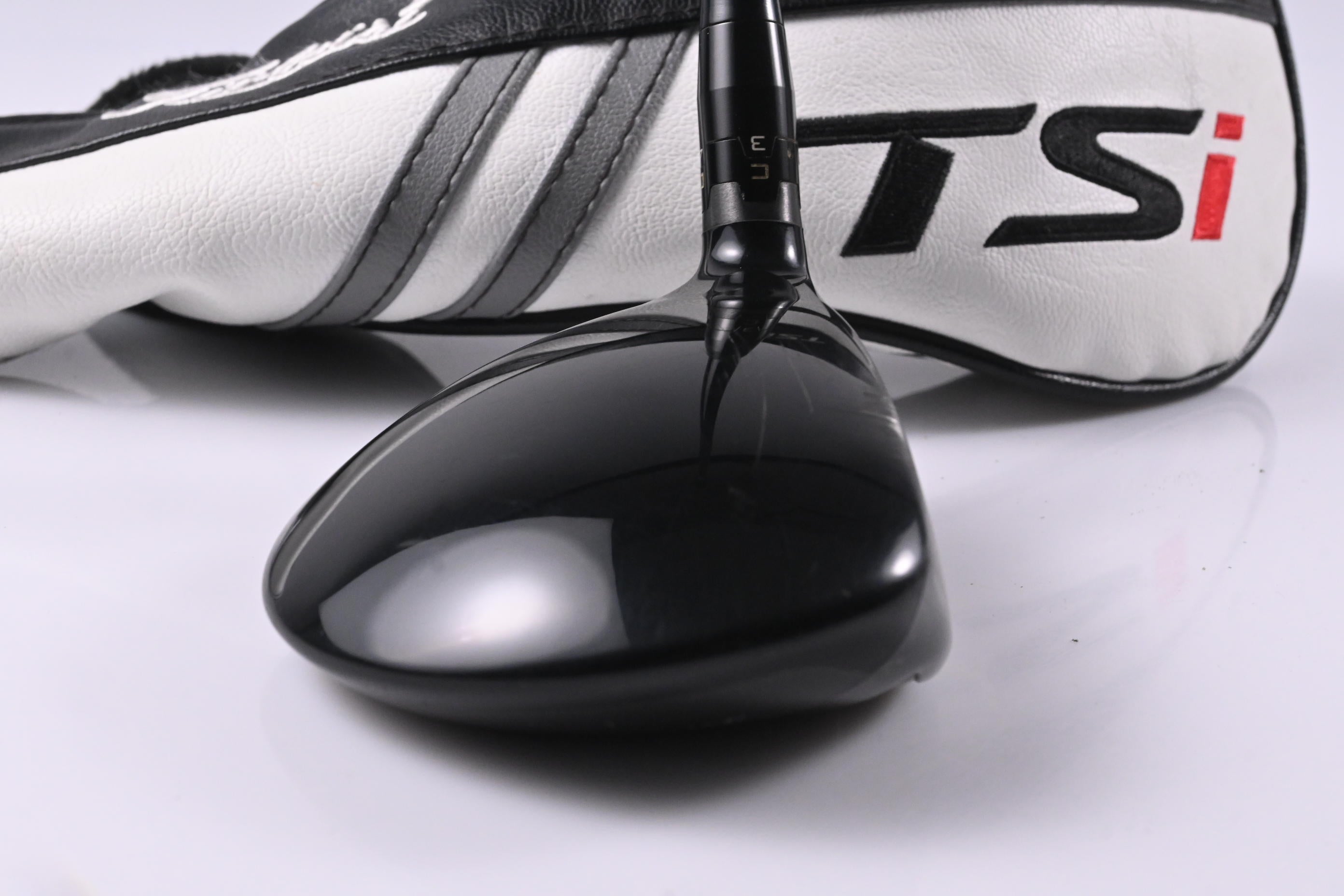Titleist TSi3 #3 Wood / 15 Degree / Stiff Flex HZRDUS Smoke Black 70 Shaft