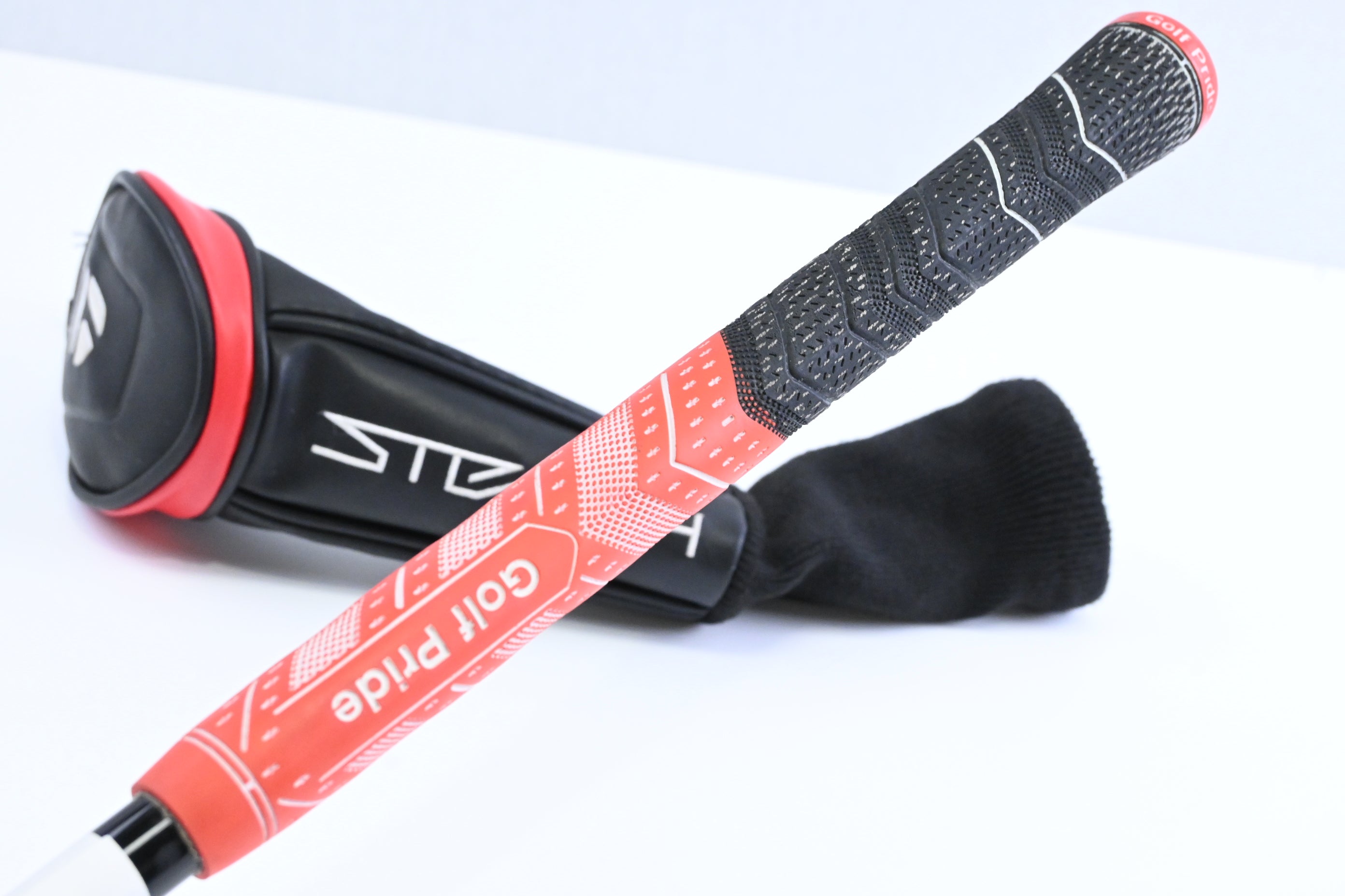 Taylormade Stealth #3 Hybrid / 19 Degree / Stiff Flex Fujikura Ventus Red 7