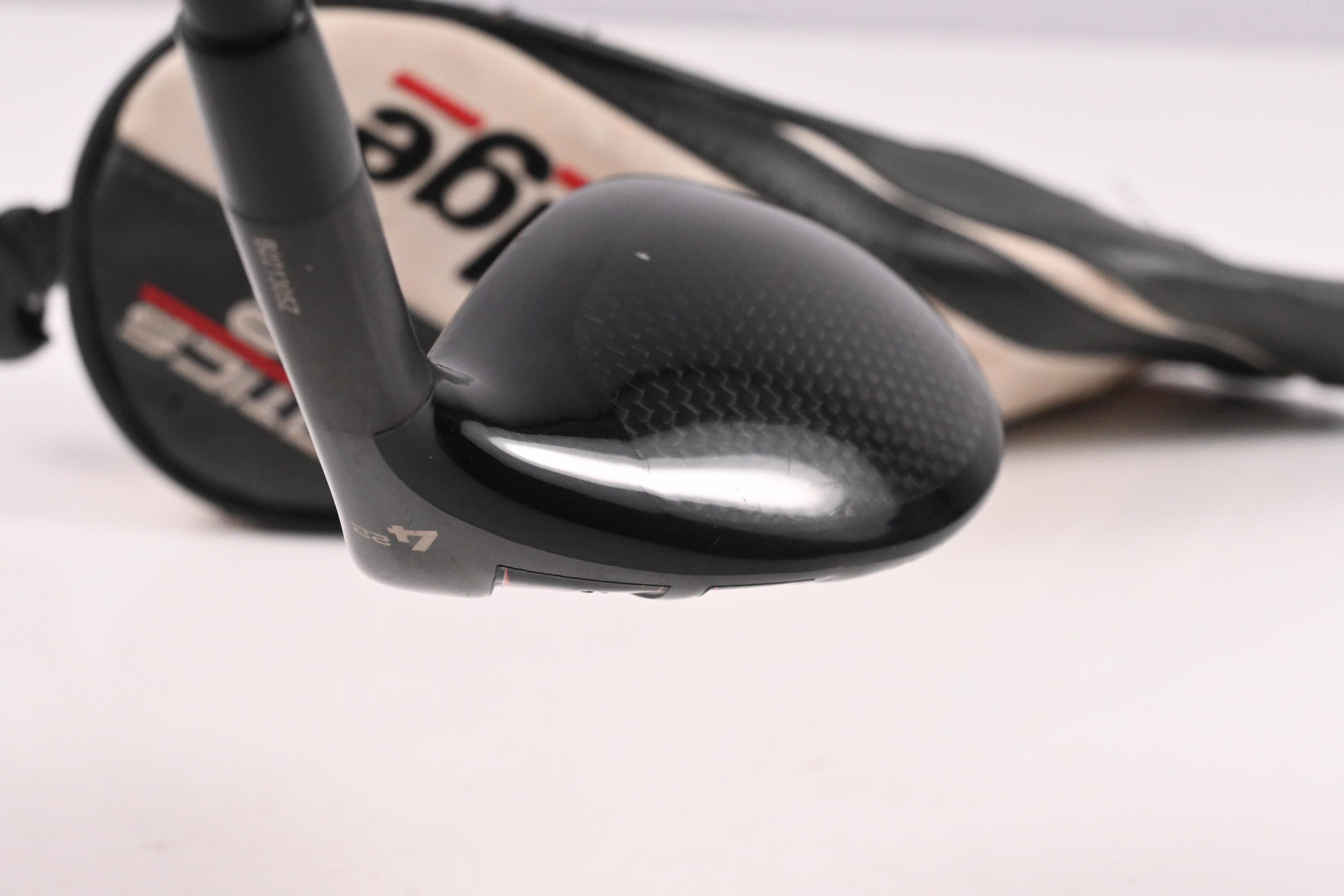 Tour Edge E722 #4 Hybrid / 22 Degree / Regular Flex KBS TGI 70 Shaft