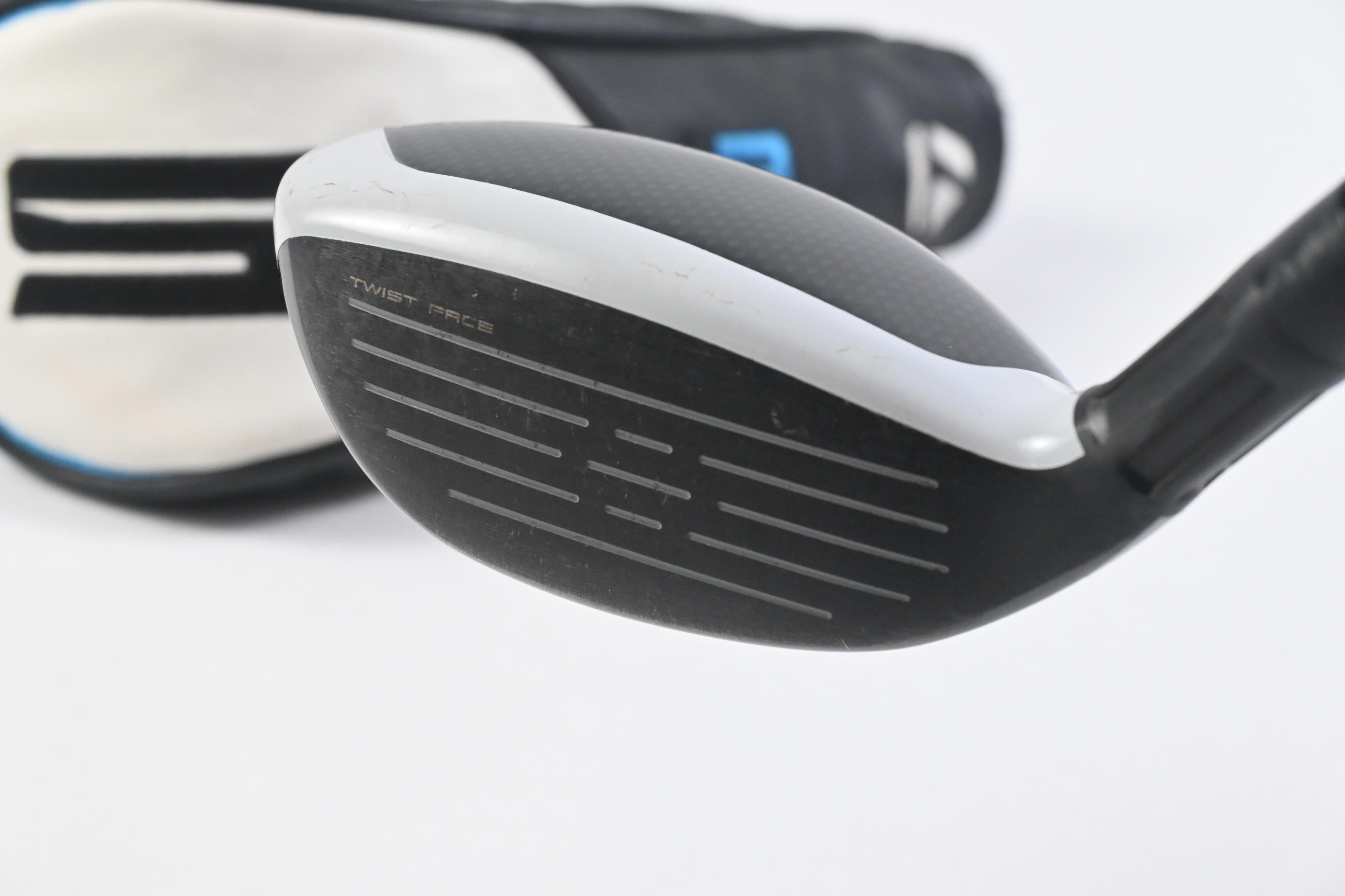 Taylormade SIM2 Max #3 Hybrid / 19 Degree / Stiff Flex Fujikura Ventus Blue 7 Shaft