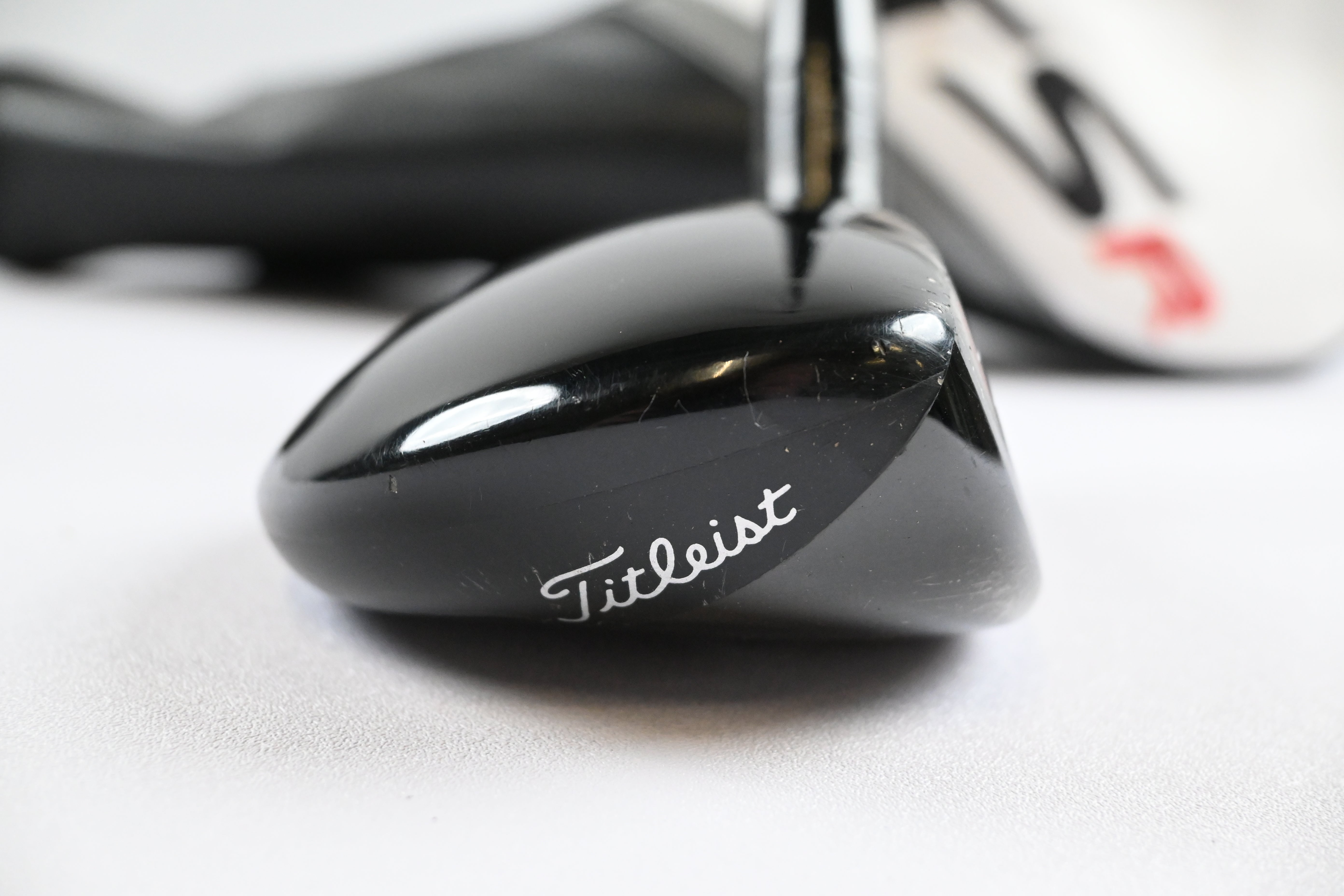 Titleist TSR2 #4 Hybrid / 21 Degree / Regular Flex Tensei AV Raw Blue 65