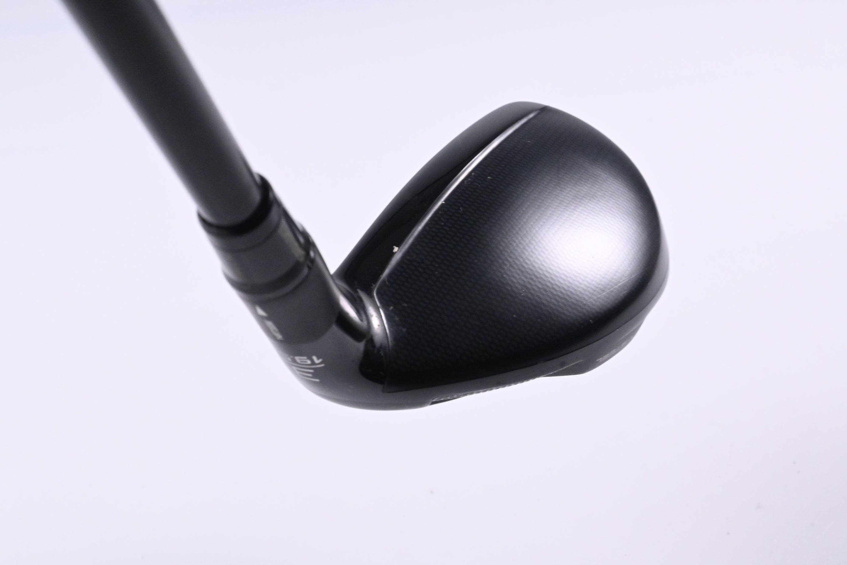 Taylormade SIM2 #3 Hybrid / 19.5 Degree / Stiff Flex Tensei AV Raw Blue 80 Shaft