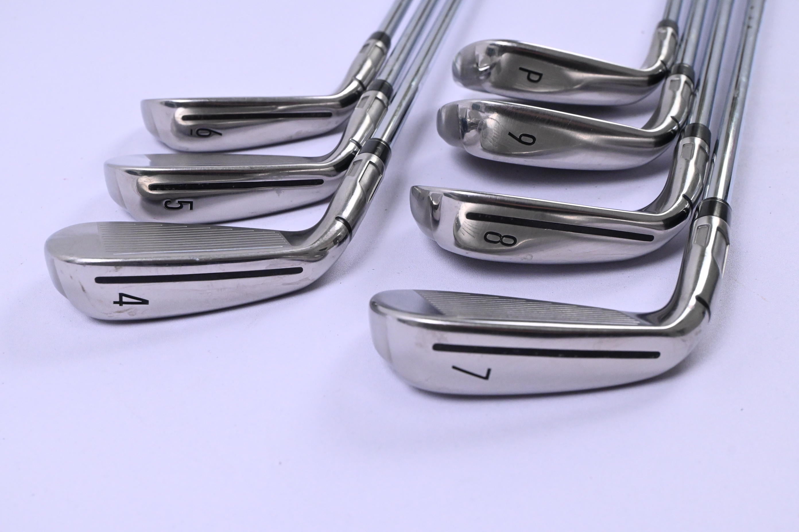 Taylormade SIM2 Max Irons / 4-PW / Stiff Flex KBS Max MT 85 Shafts