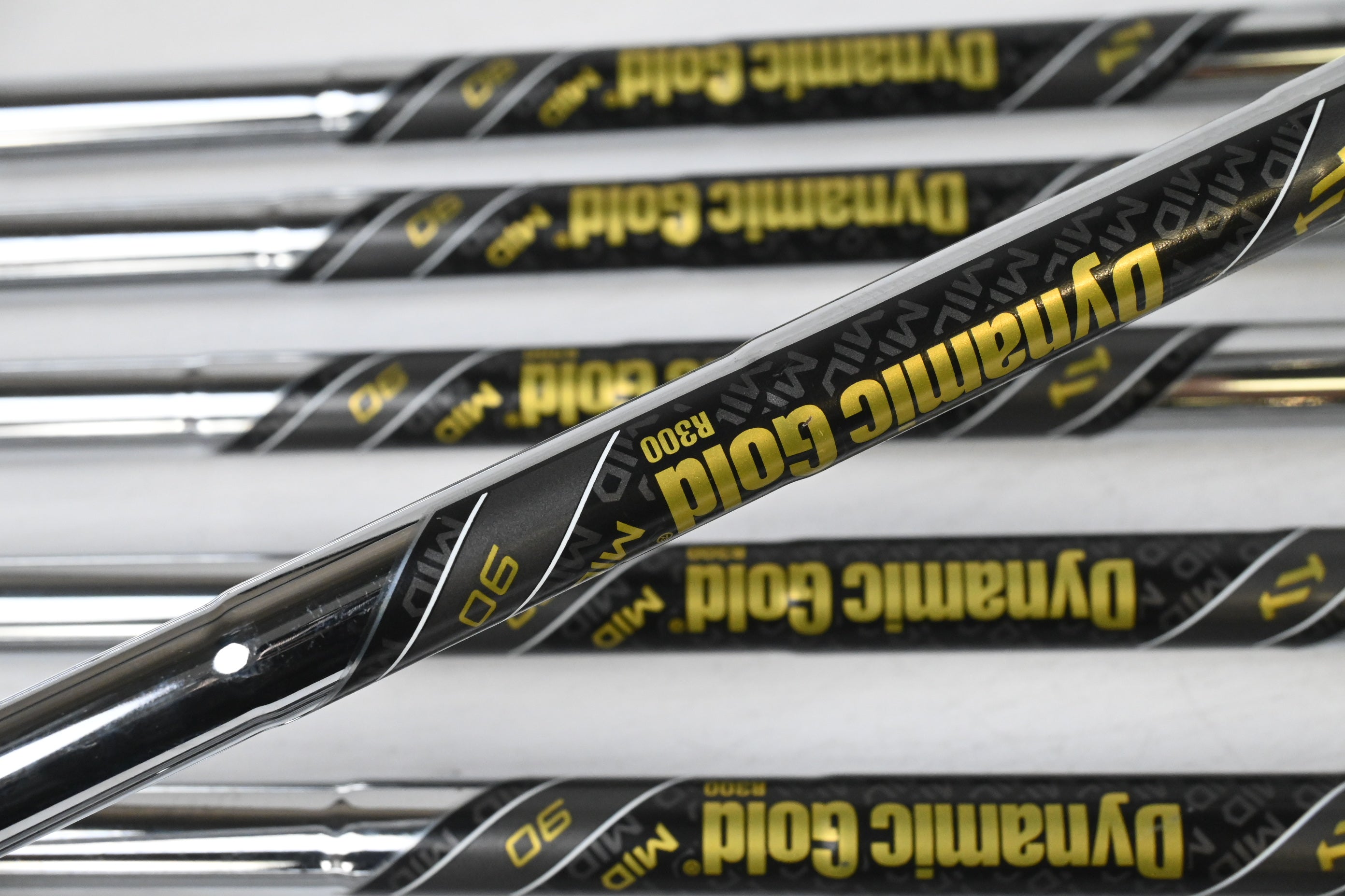 Callaway Elyte X Irons / 6-PW+AW+GW+SW / Regular Flex Dynamic Gold Mid R300