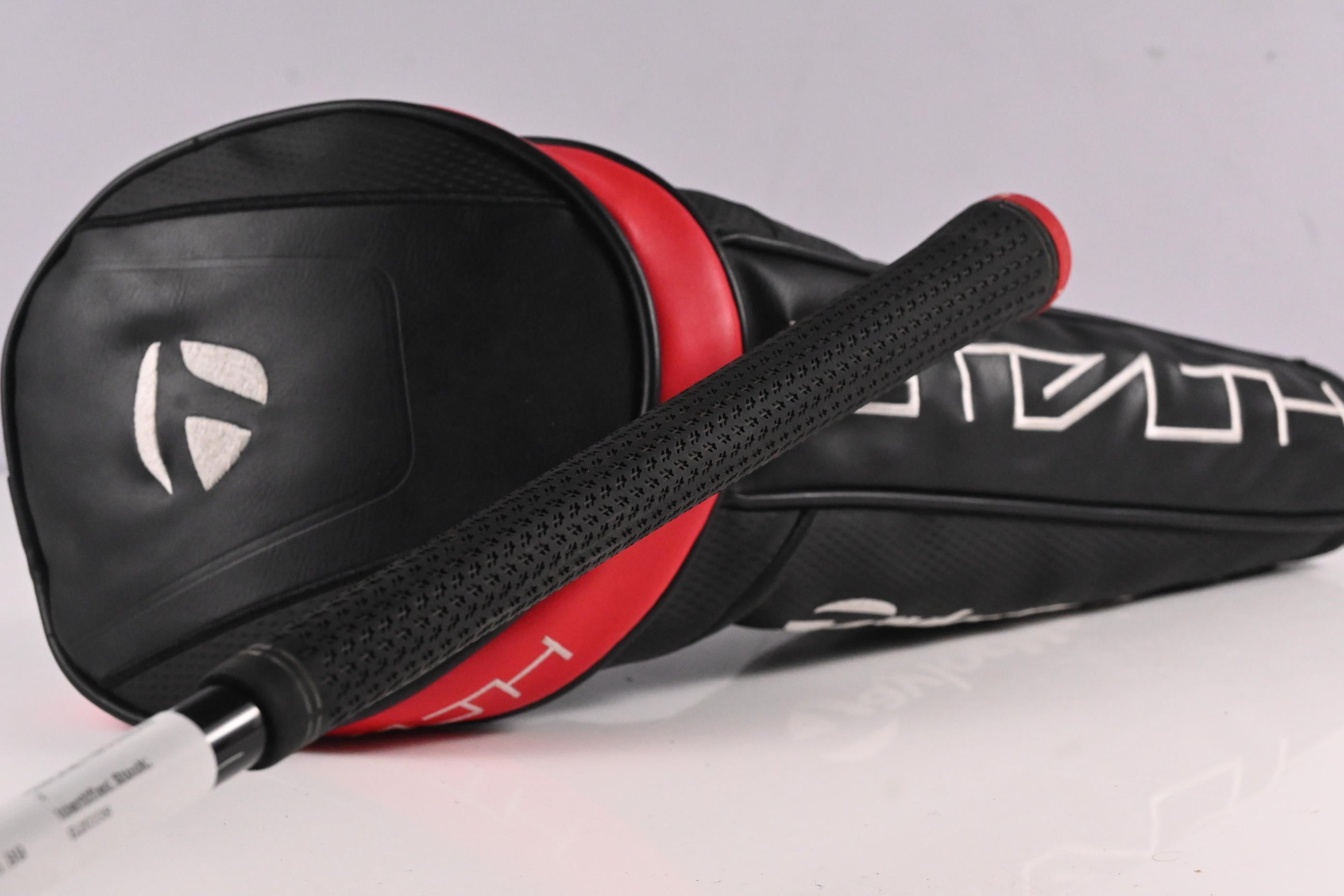 Taylormade Stealth HD Driver / 10.5 Degree / Stiff Flex Kai'Li White 60 Shaft