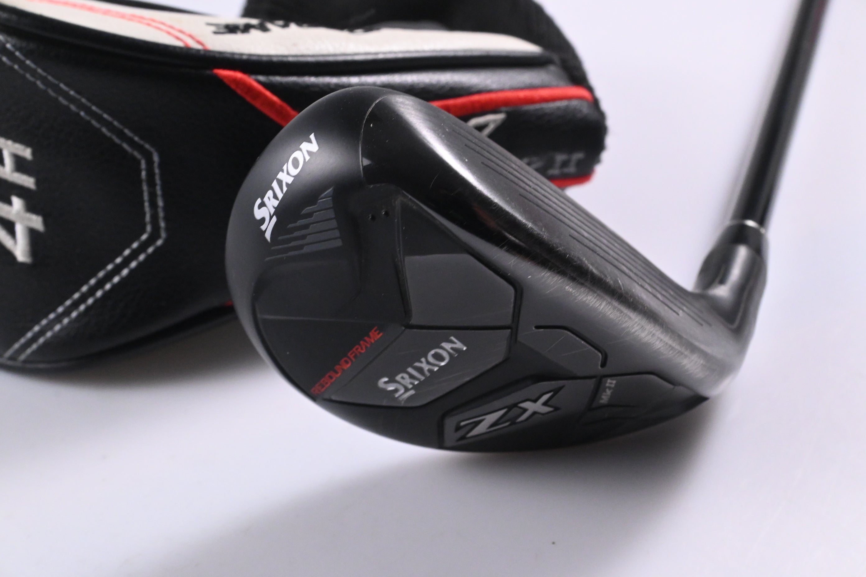 Srixon ZX Mk II 2023 #4 Hybrid / 22 Degree / Regular Flex HZRDUS Smoke RDX Red 70