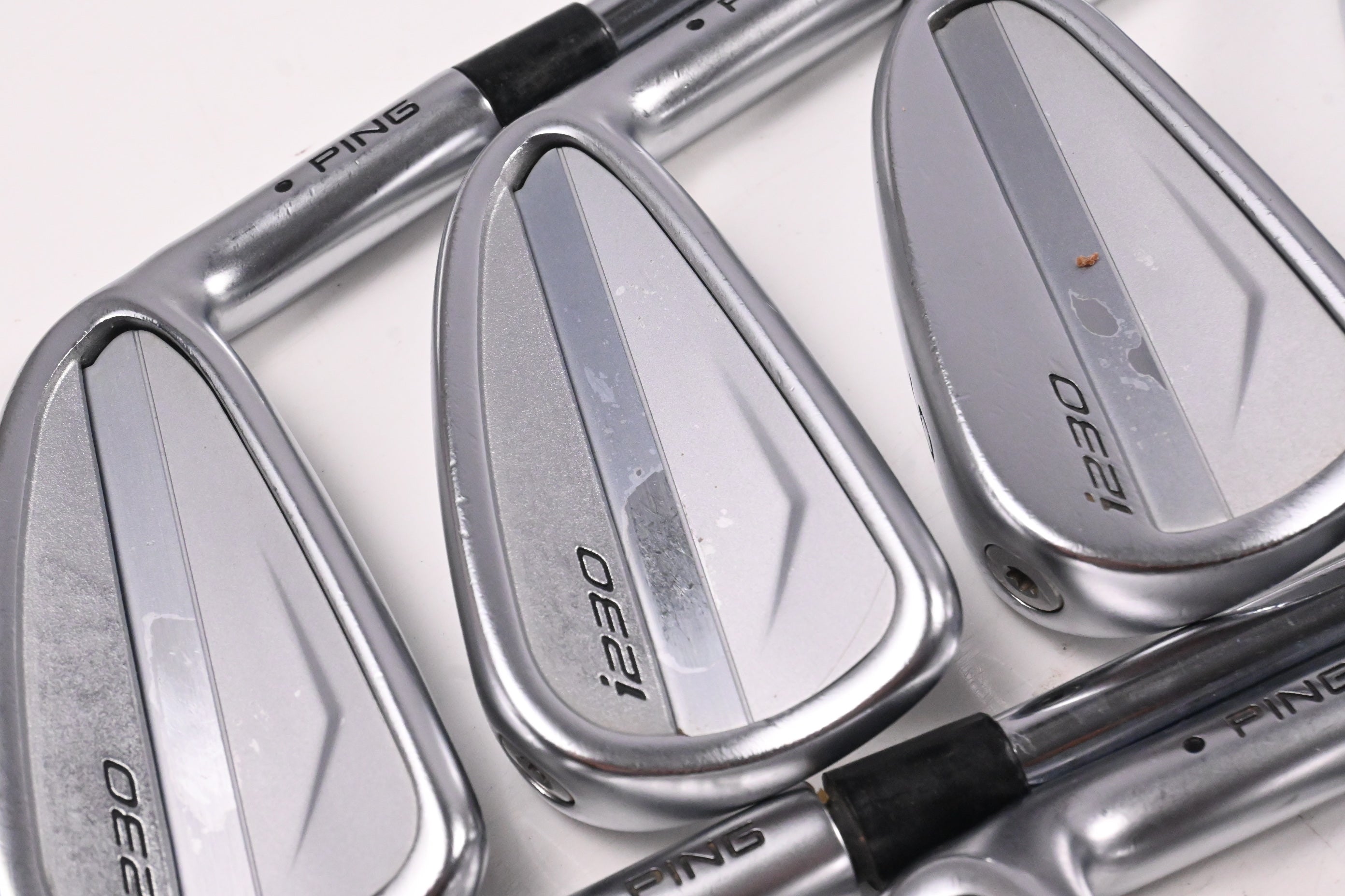 Ping i230 Irons / 4-PW+GW / Black Dot / Stiff Flex Elevate 95 Shafts