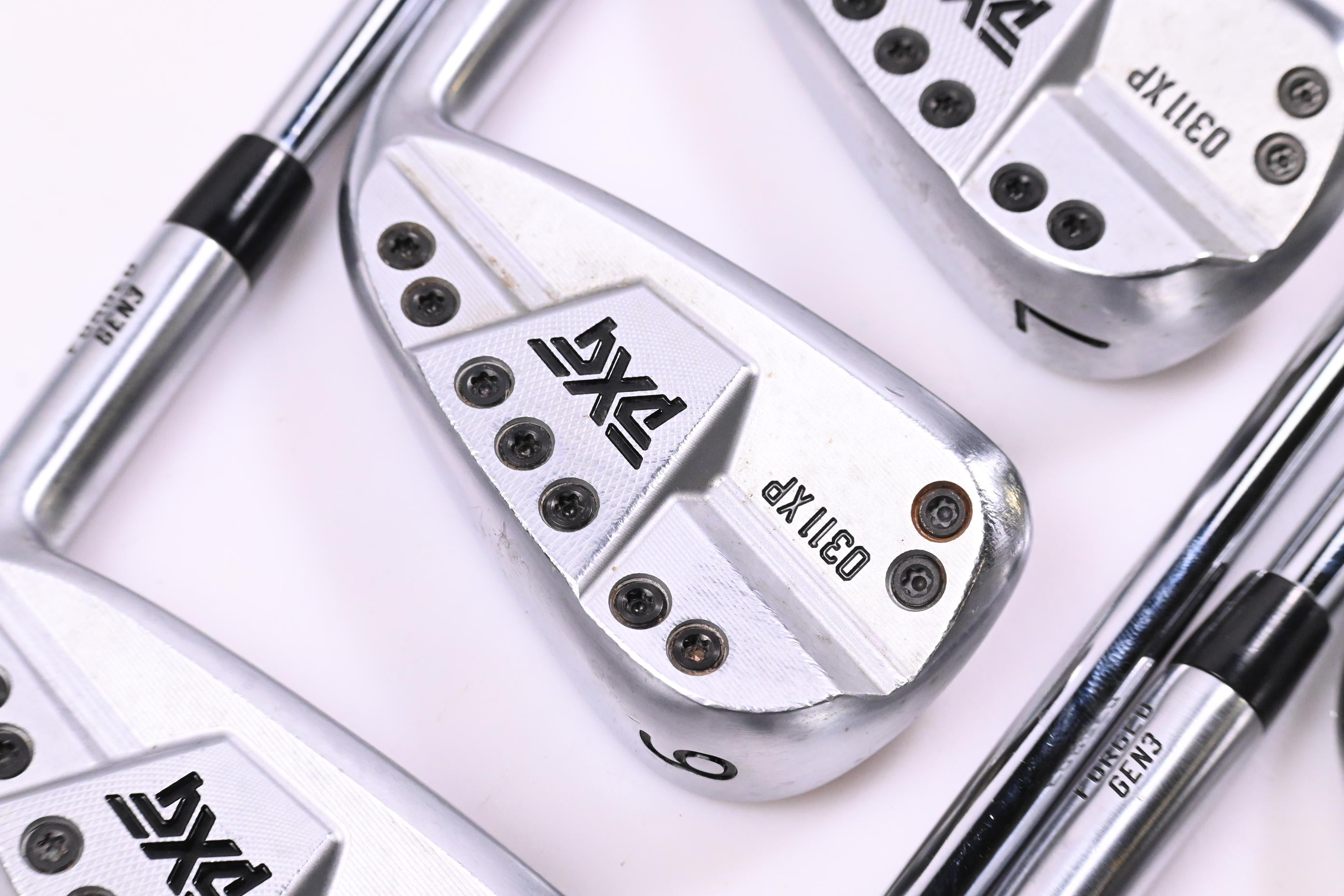 PXG 0311 XP Gen3 Irons / 5-PW+GW / Regular Flex Elevate MPH 95 Shafts