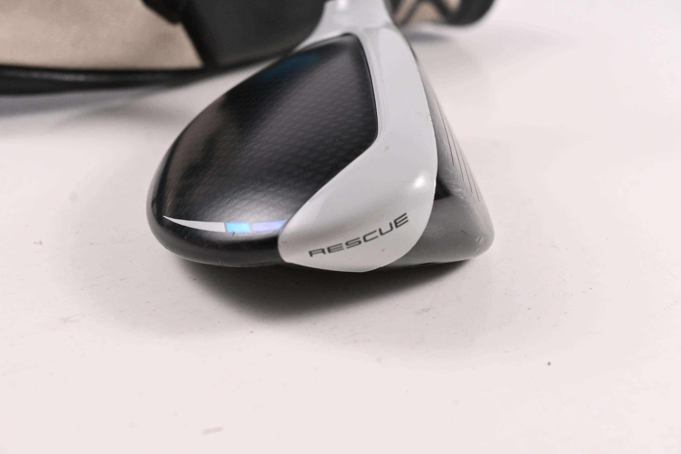 Taylormade SIM2 Max #6 Hybrid / 28 Degree / Senior Flex Ventus Blue 5 Shaft