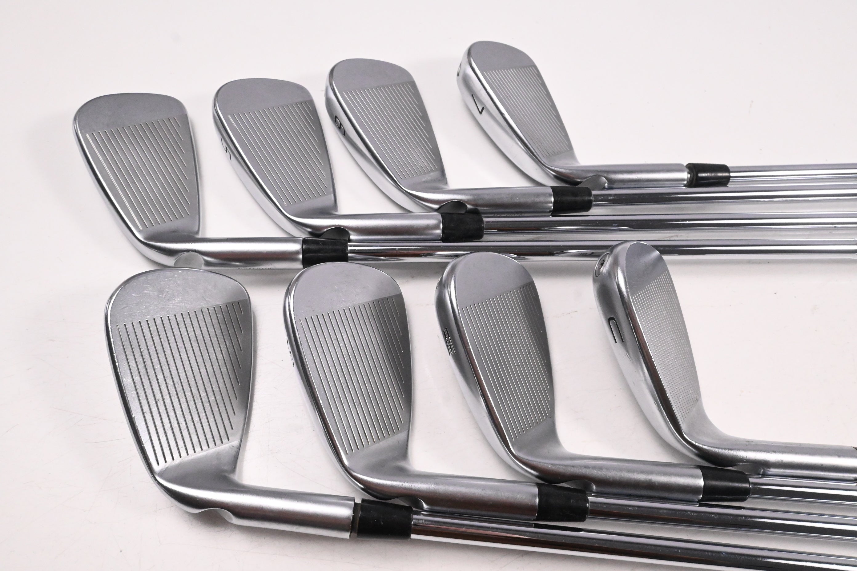 Ping i230 Irons / 4-PW+GW / Black Dot / Stiff Flex Elevate 95 Shafts