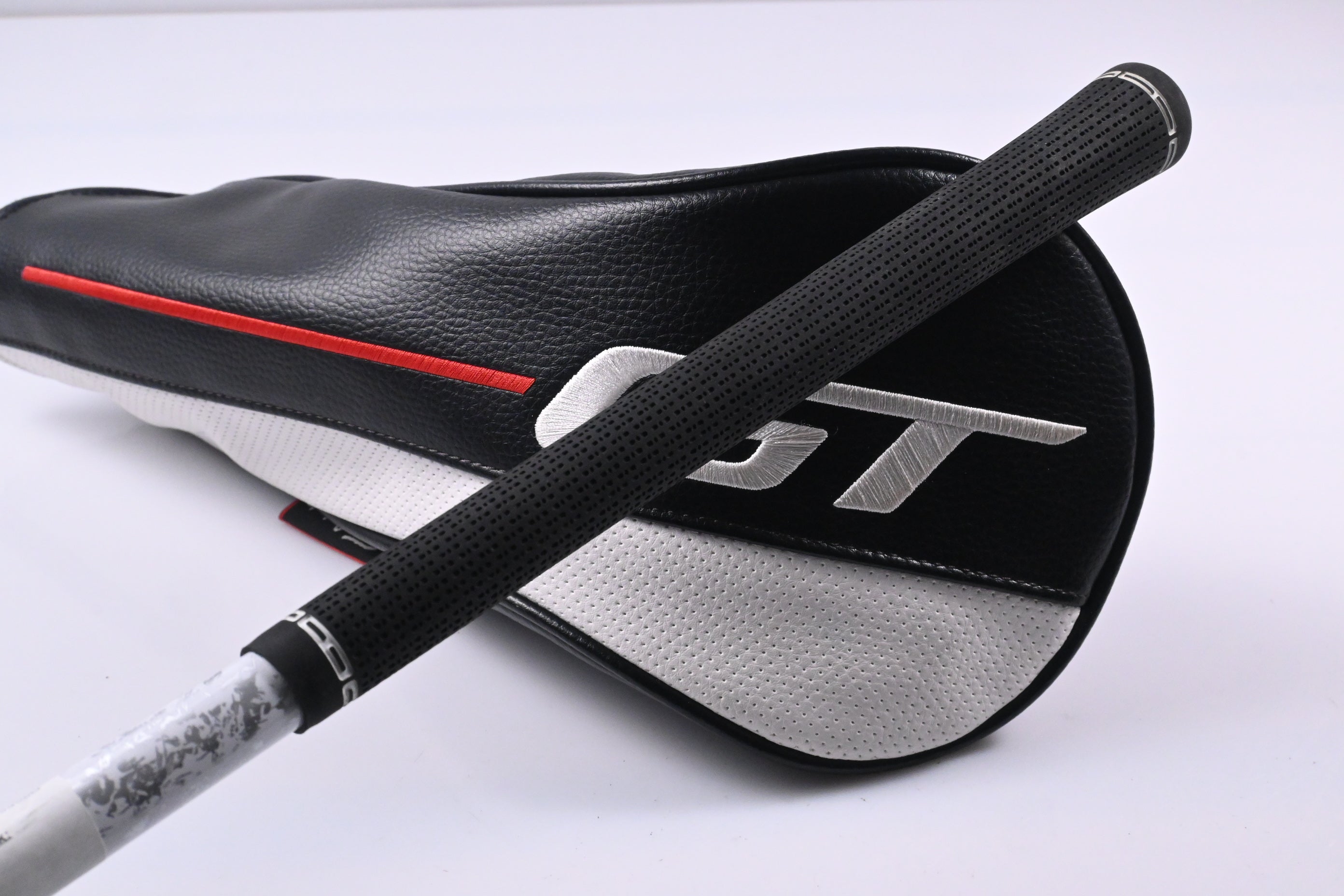 Titleist GT2 Driver / 9 Degree / Regular Flex Project X Denali Red 50 Shaft