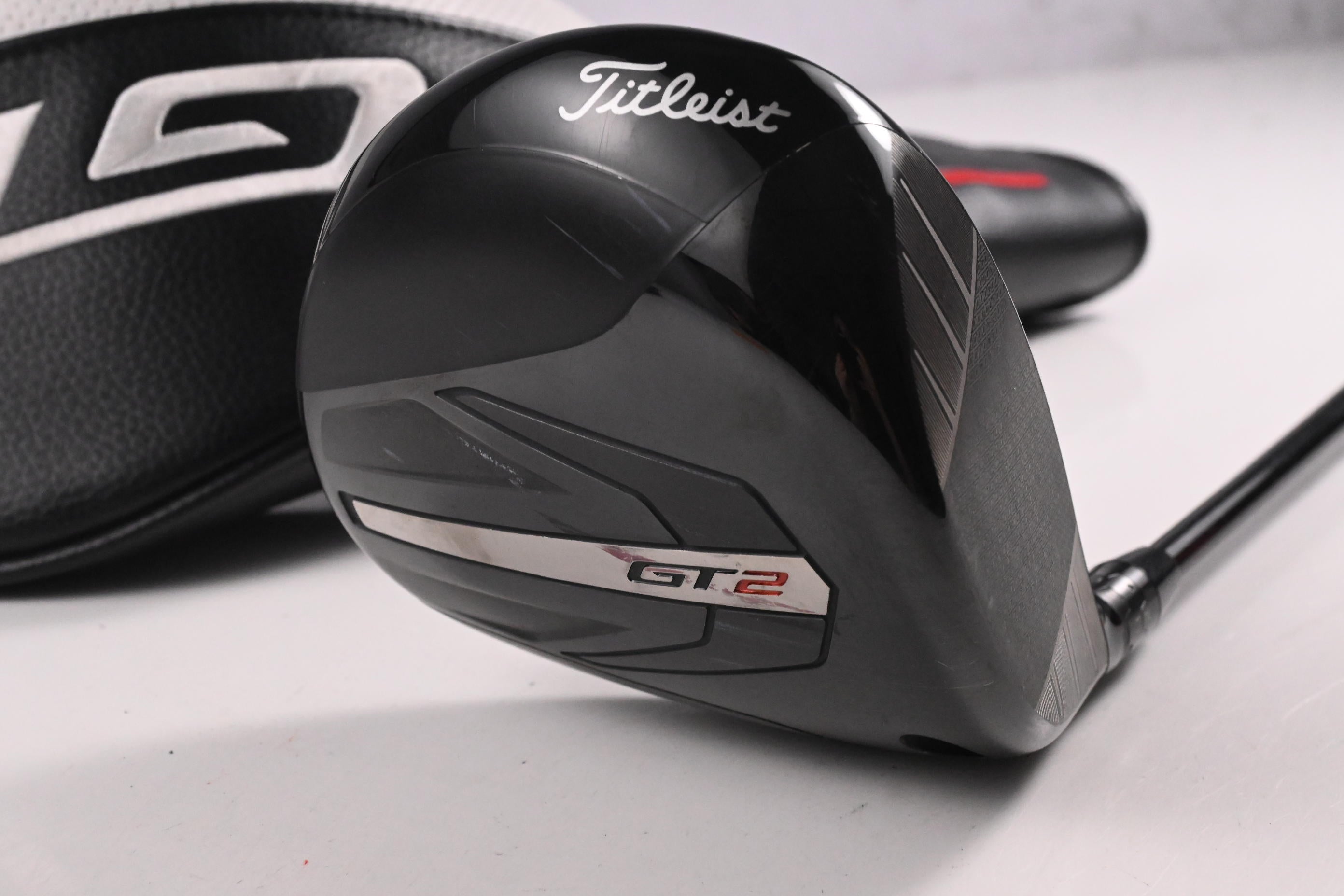Titleist GT2 Driver / 10 Degree / Regular Flex Tensei AV Blue 55 SFW Shaft