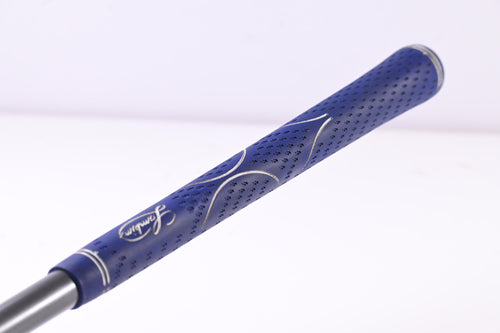 Titleist 913 F #5 Wood / 17 Degree / Stiff Flex Aldila Phenom 80 Shaft