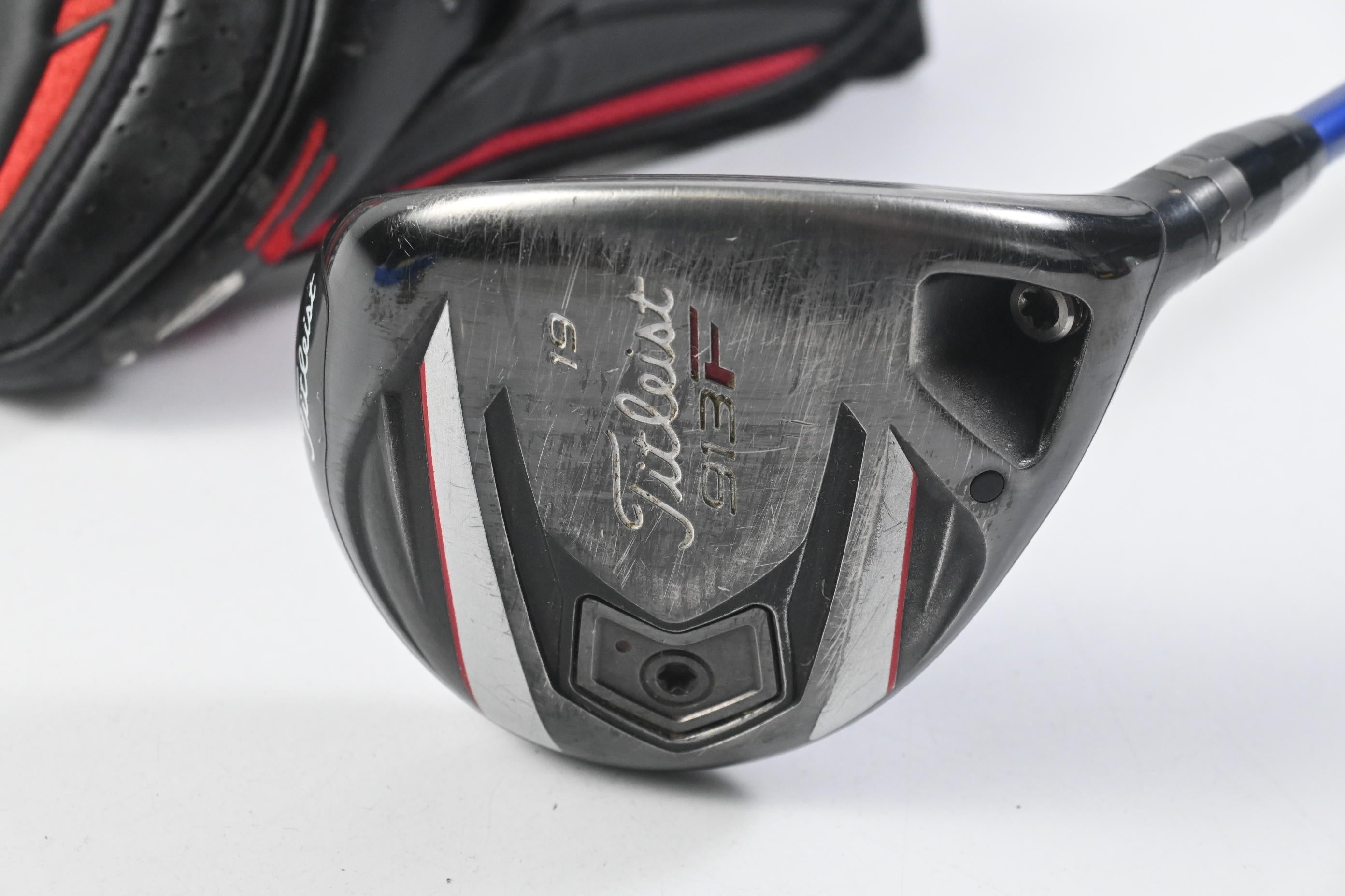 Titleist 913 F #5 Wood / 19 Degree / Regular Flex Diamana S+ Blue 72 Shaft