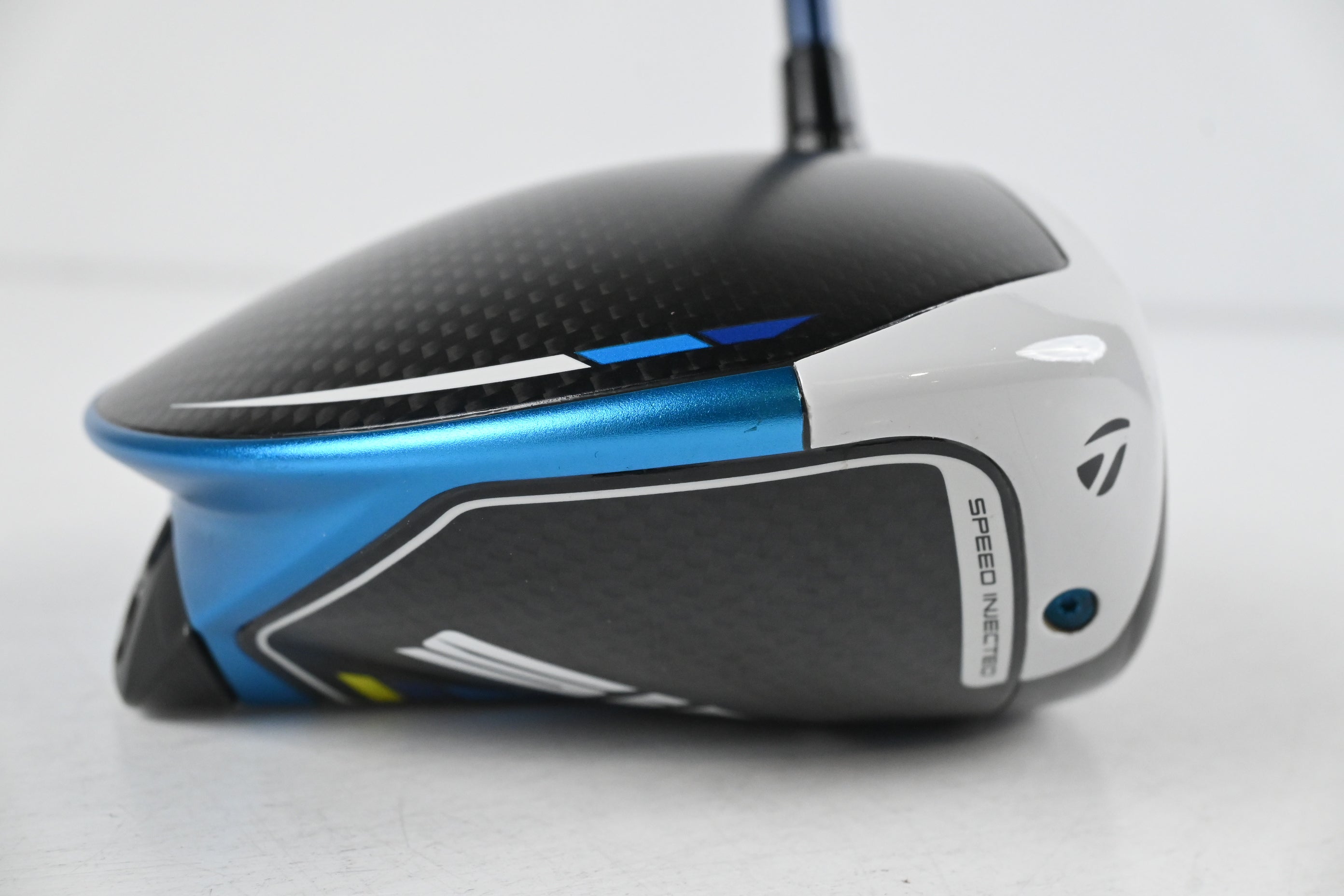 Taylormade SIM2 Max Driver / 10.5 Degree / Regular Flex Fujikura Ventus Blue 5