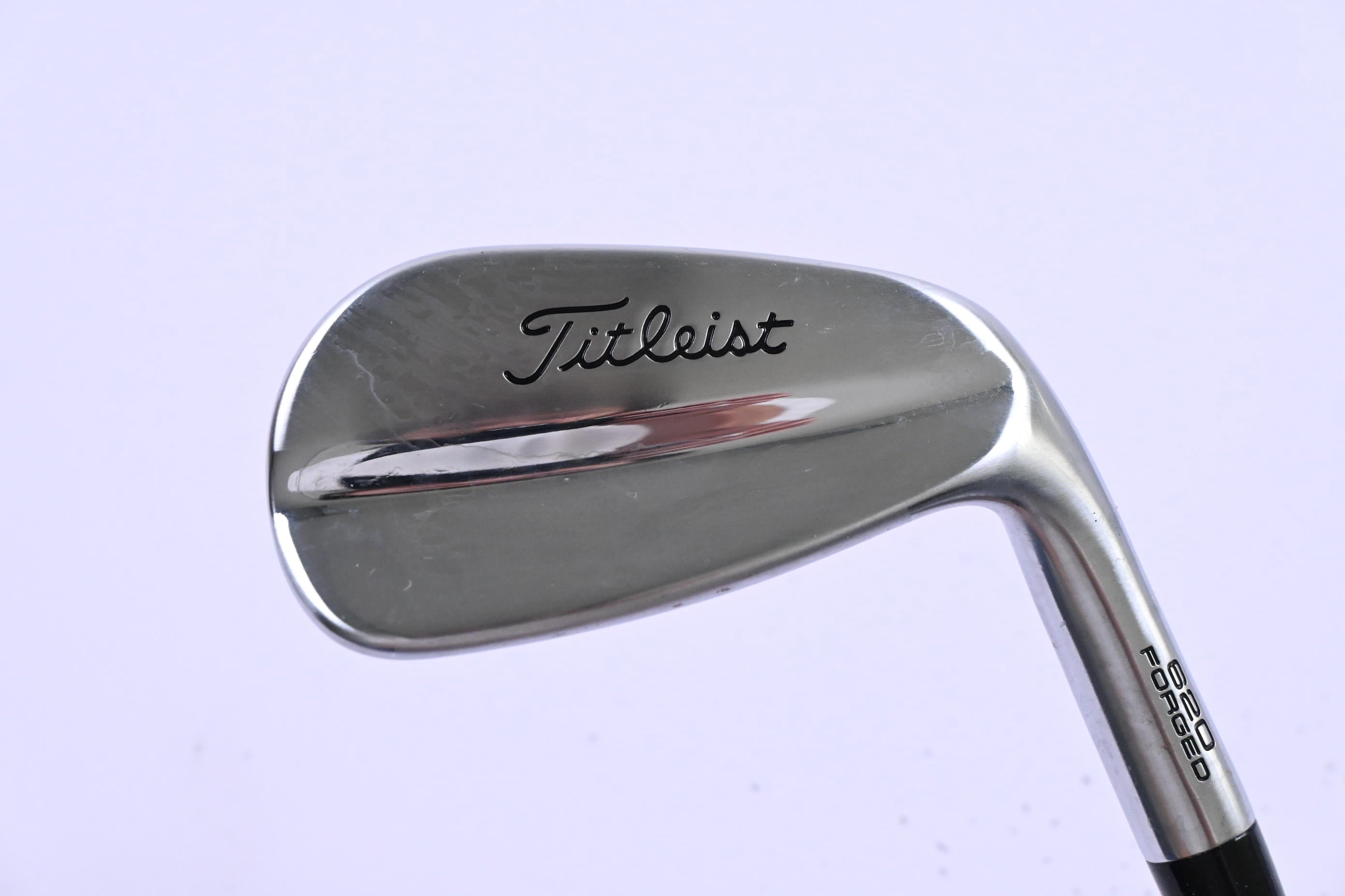Titleist 620 MB #8 Iron / X-Flex Dynamic Gold X100 Shaft