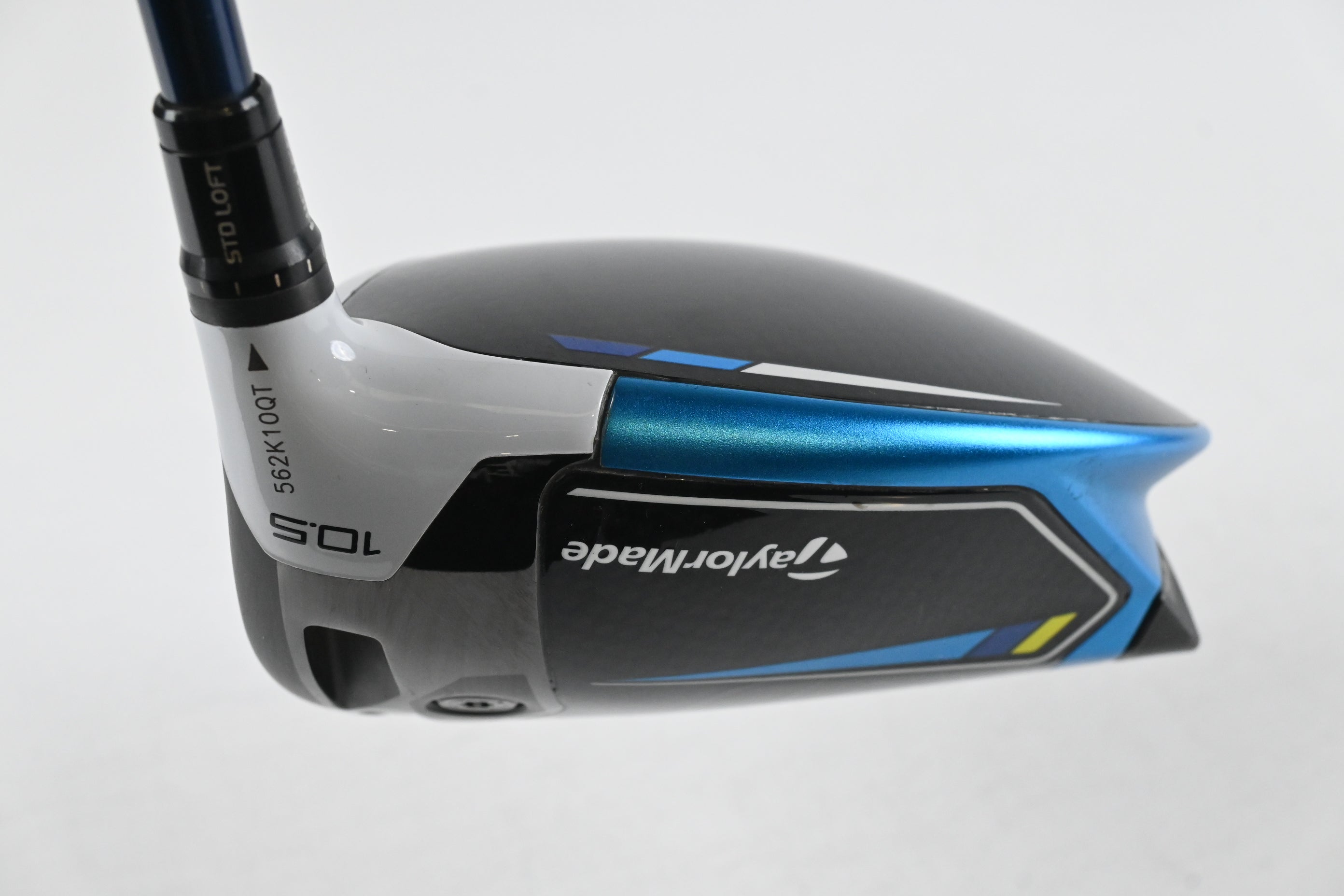 Taylormade SIM2 Max Driver / 10.5 Degree / Regular Flex Fujikura Ventus Blue 5