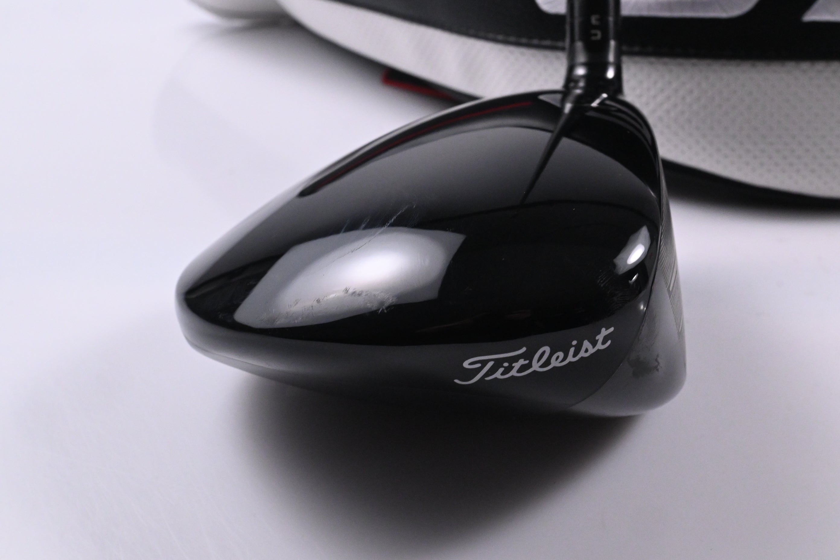 Titleist GT3 Driver / 8 Degree / Stiff Flex Mitsubishi Tensei 1K Blue 55 Shaft