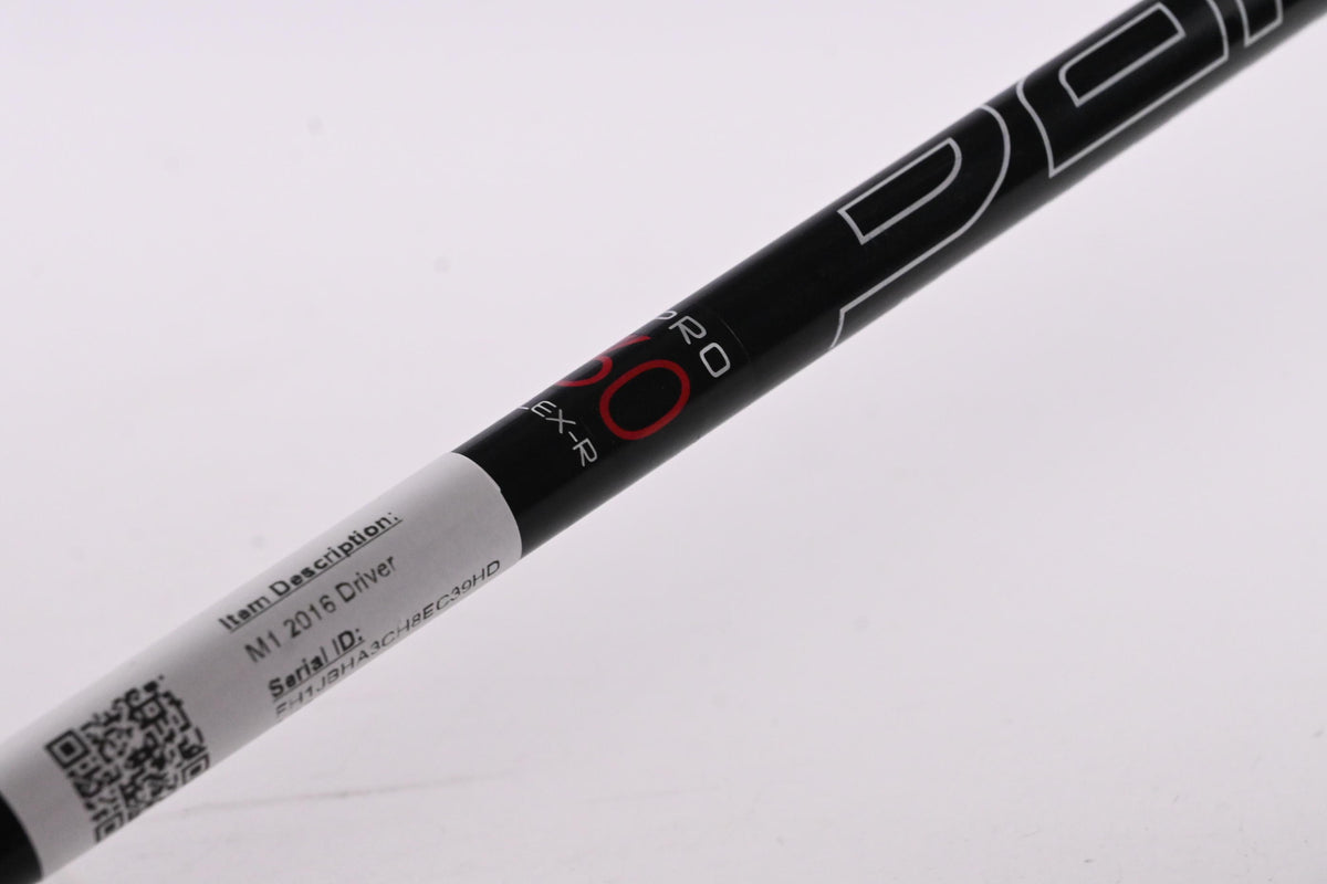 Taylormade M1 2016 Driver / 9.5 Degree / Regular Flex Fujikura Pro Black 60