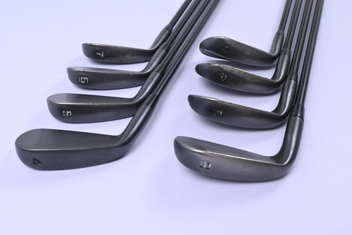 Cobra King Tour 2023 Irons / 4-PW+GW / Regular Flex KBS Tour Graphite Iron 75