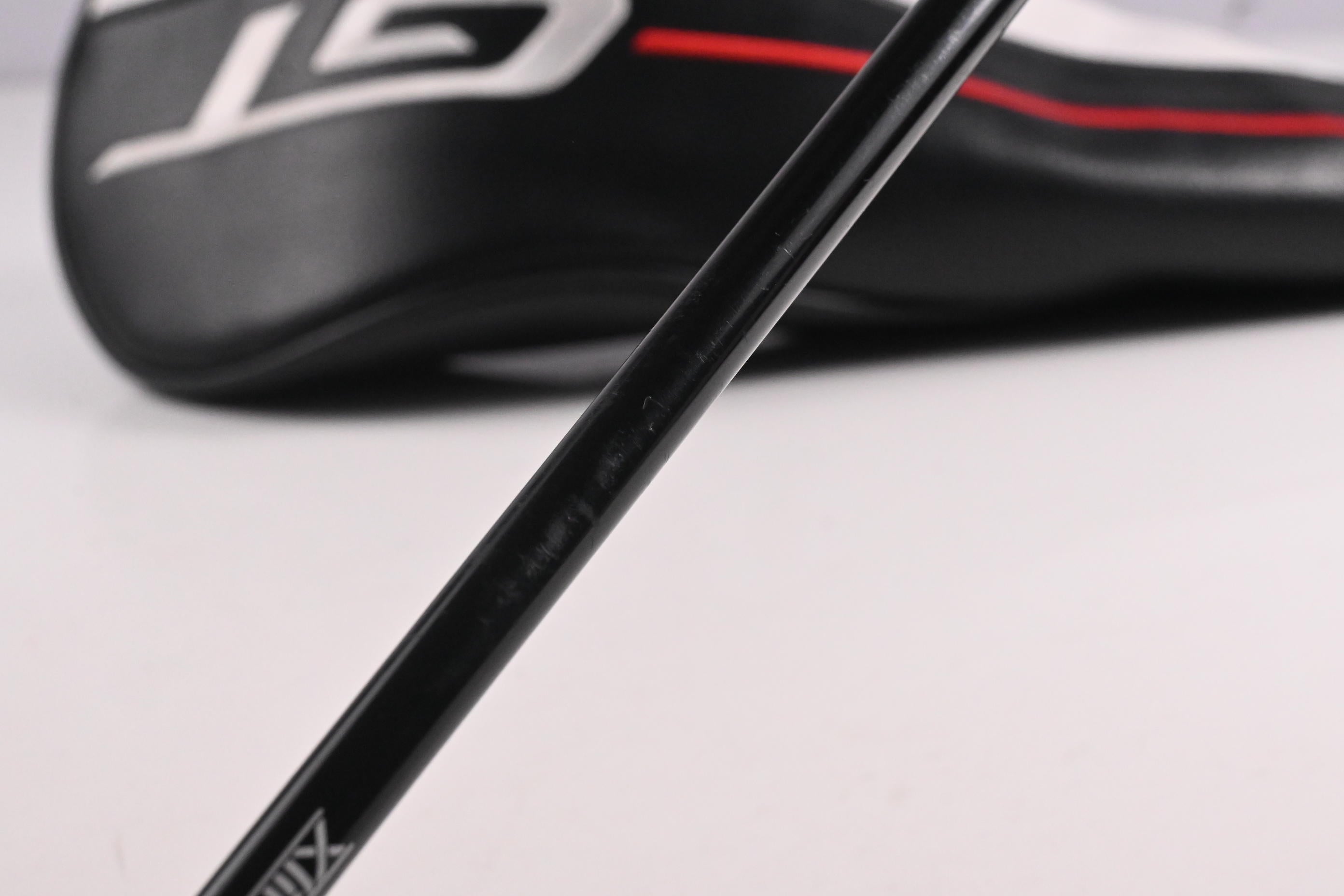 Titleist GT2 Driver / 10 Degree / Regular Flex Tensei AV Blue 55 SFW Shaft