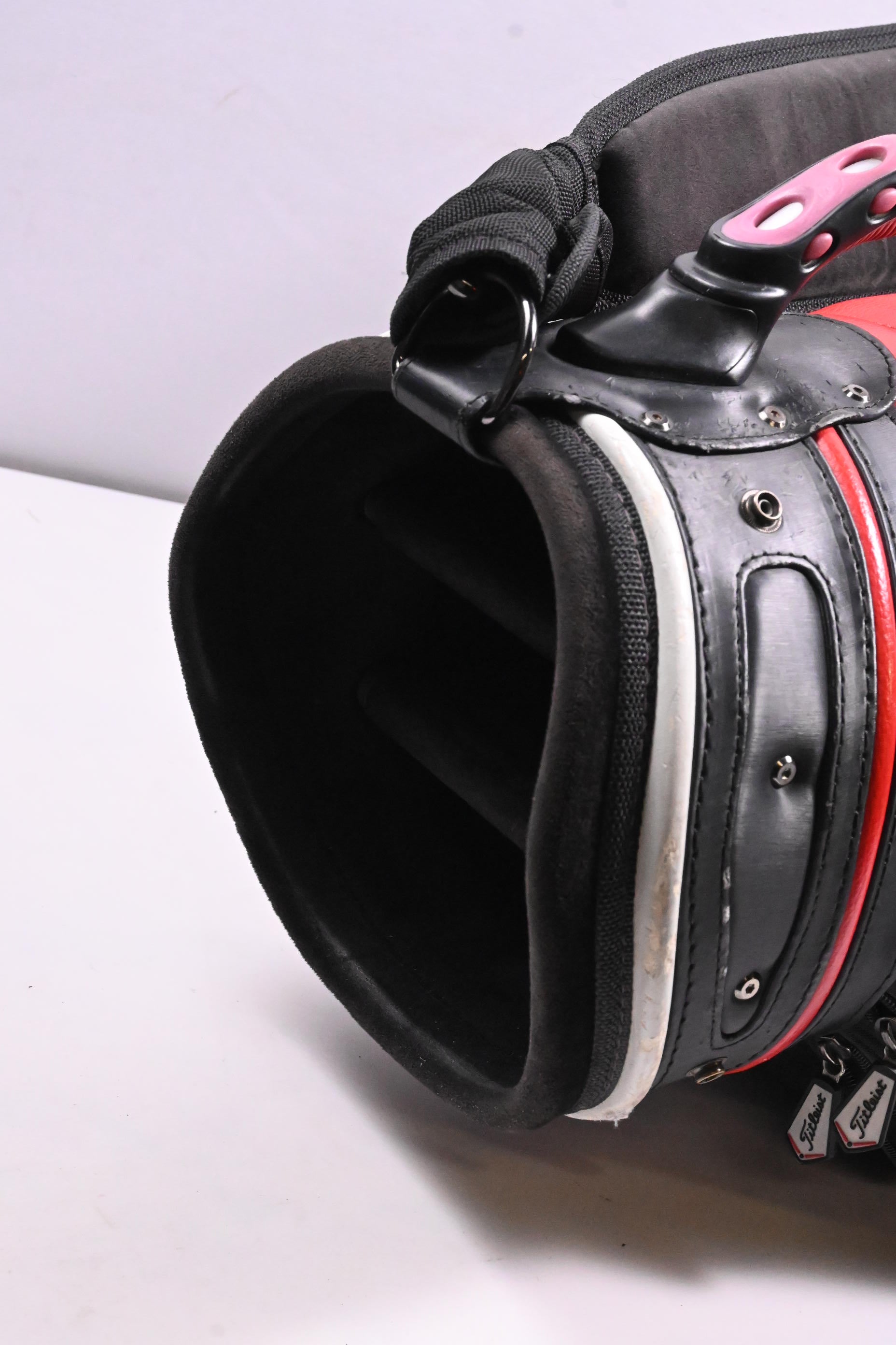 Titleist Tour Bag / 6-Way Divider / Black, White, Red