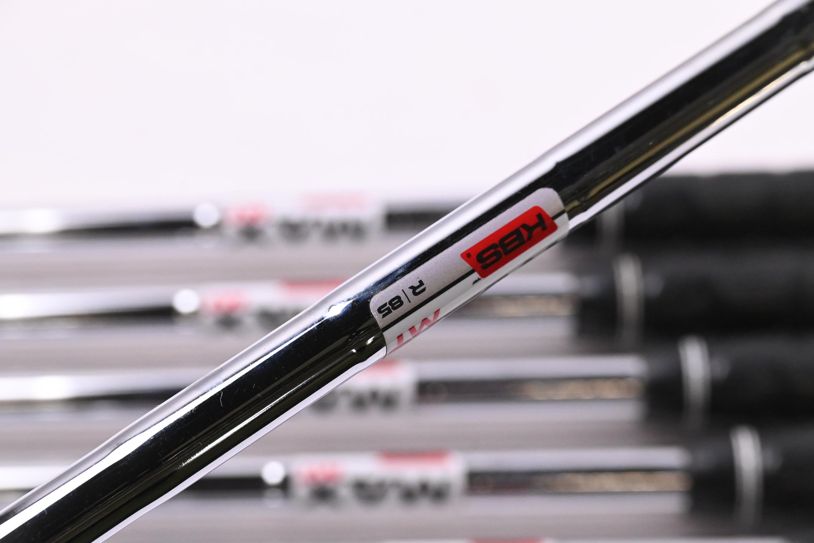 Taylormade Stealth Irons / 5-PW+SW / Regular Flex KBS MAX MT 85 Shafts