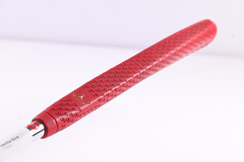 Scotty Cameron Futura Putter / 34 Inch