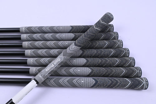 Cobra King Tour 2023 Irons / 4-PW+GW / Regular Flex KBS Tour Graphite Iron 75