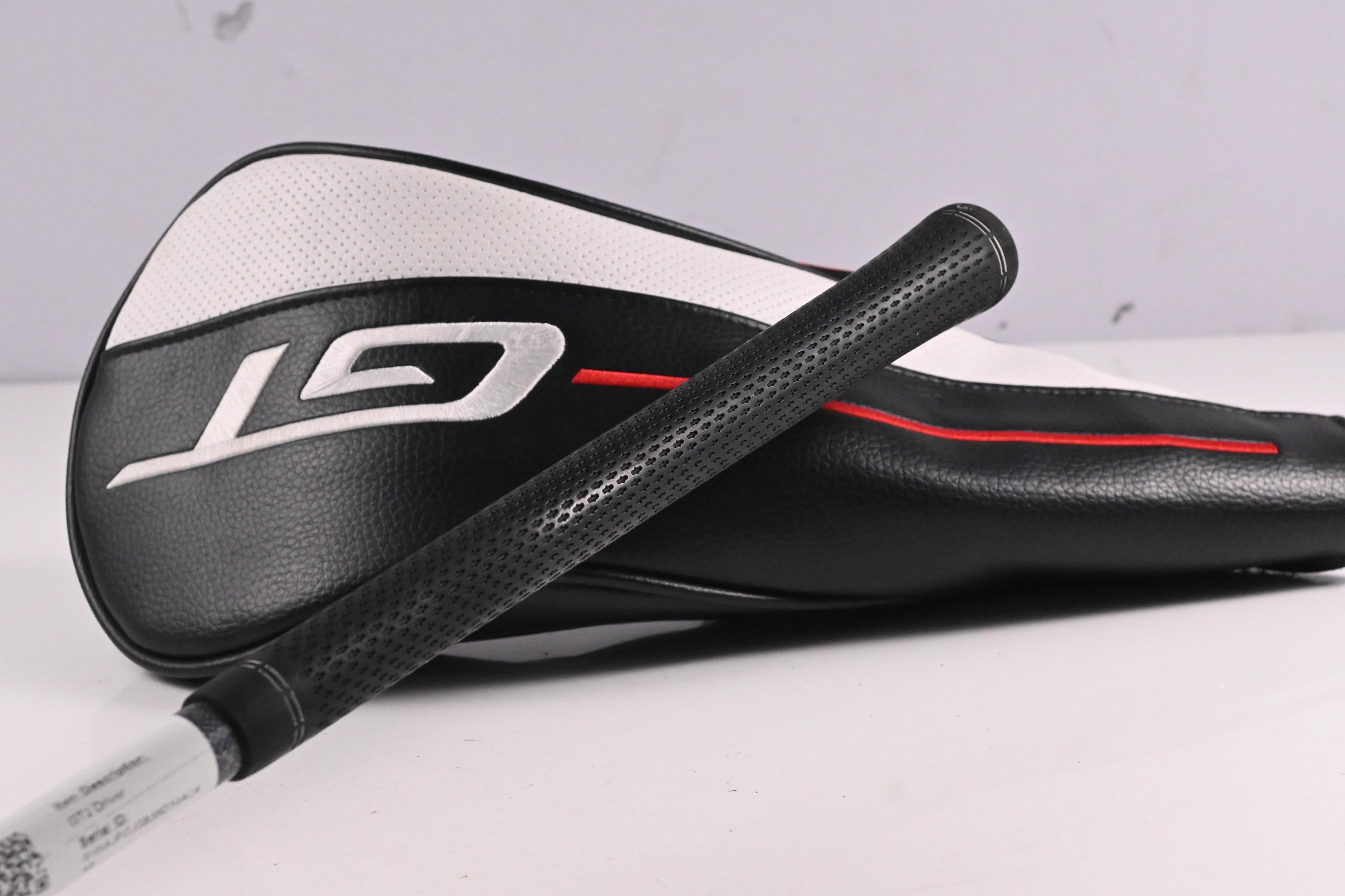 Titleist GT2 Driver / 10 Degree / Regular Flex Tensei AV Blue 55 SFW Shaft