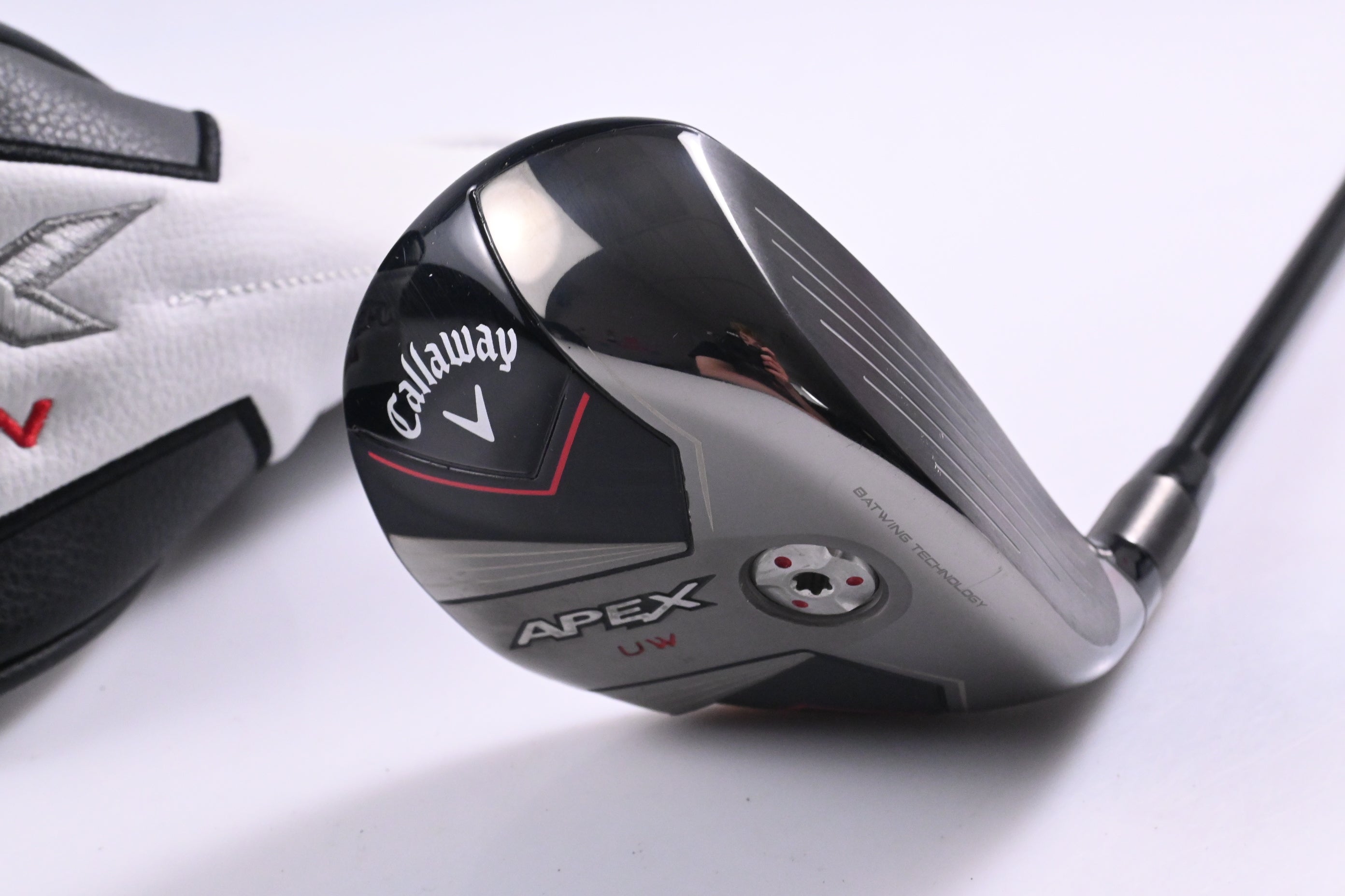 Callaway Apex UW 24 #2 Hybrid / 17 Degree / Stiff Flex MMT 70 Shaft