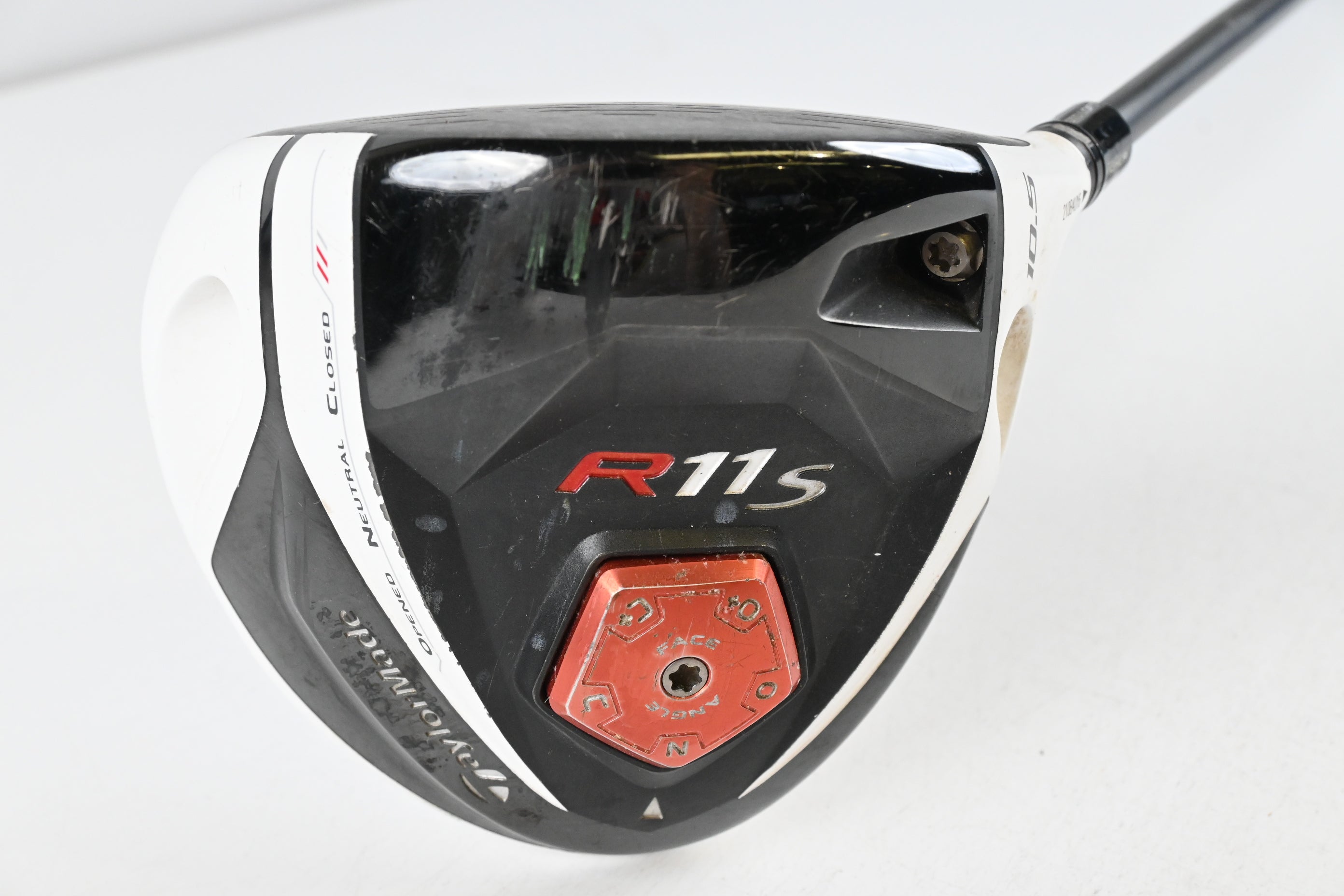 Taylormade R11S Driver / 10.5 Degree / Stiff Flex Aldila RIP Phenom 65 Shaft