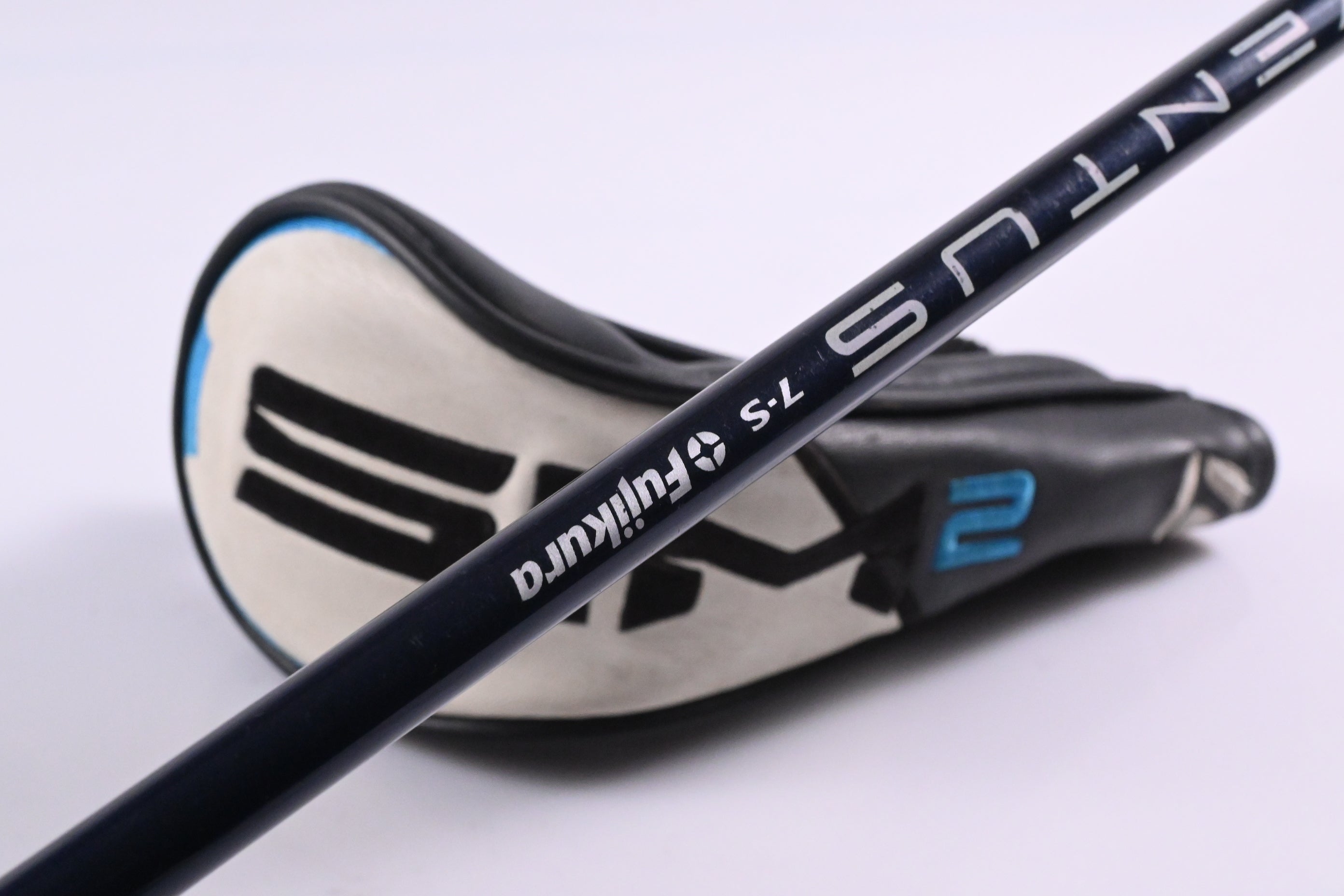 Taylormade SIM2 Max #3 Hybrid / 19 Degree / Stiff Flex Ventus Blue 7 Shaft